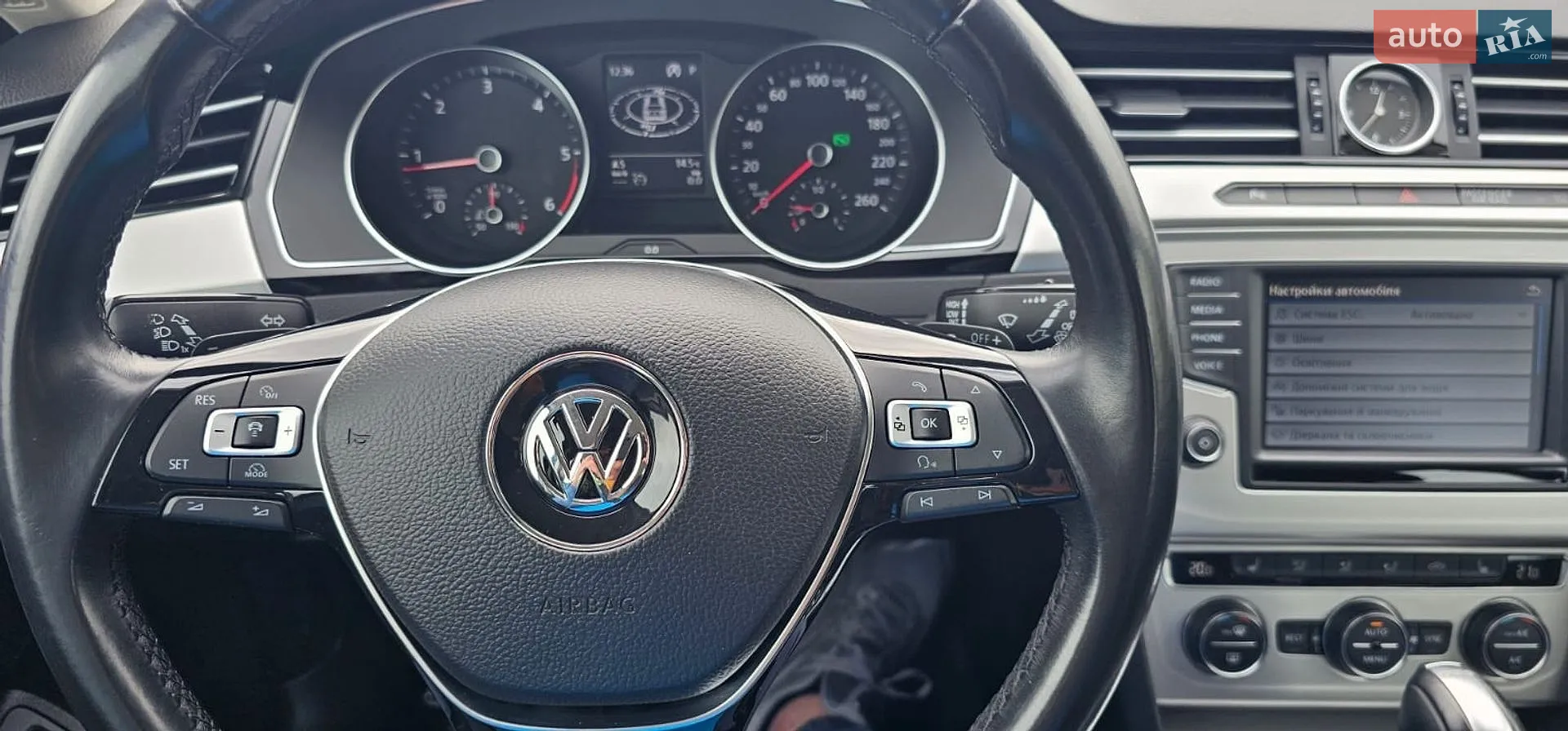 2017 Volkswagen Passat - мініатюра 41