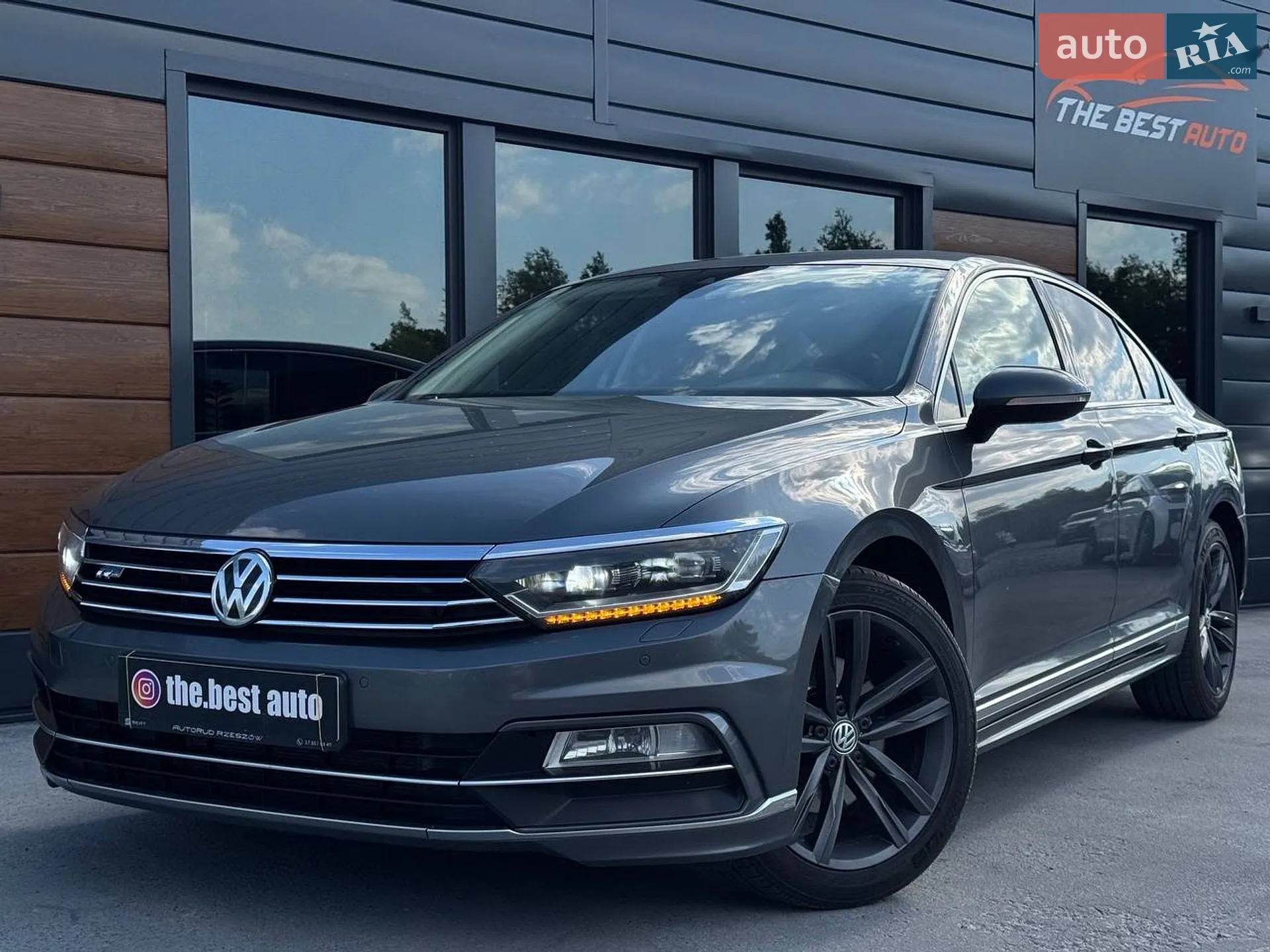 2016 Volkswagen Passat - фото 1