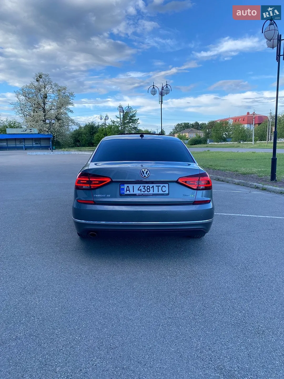 2016 Volkswagen Passat - мініатюра 19