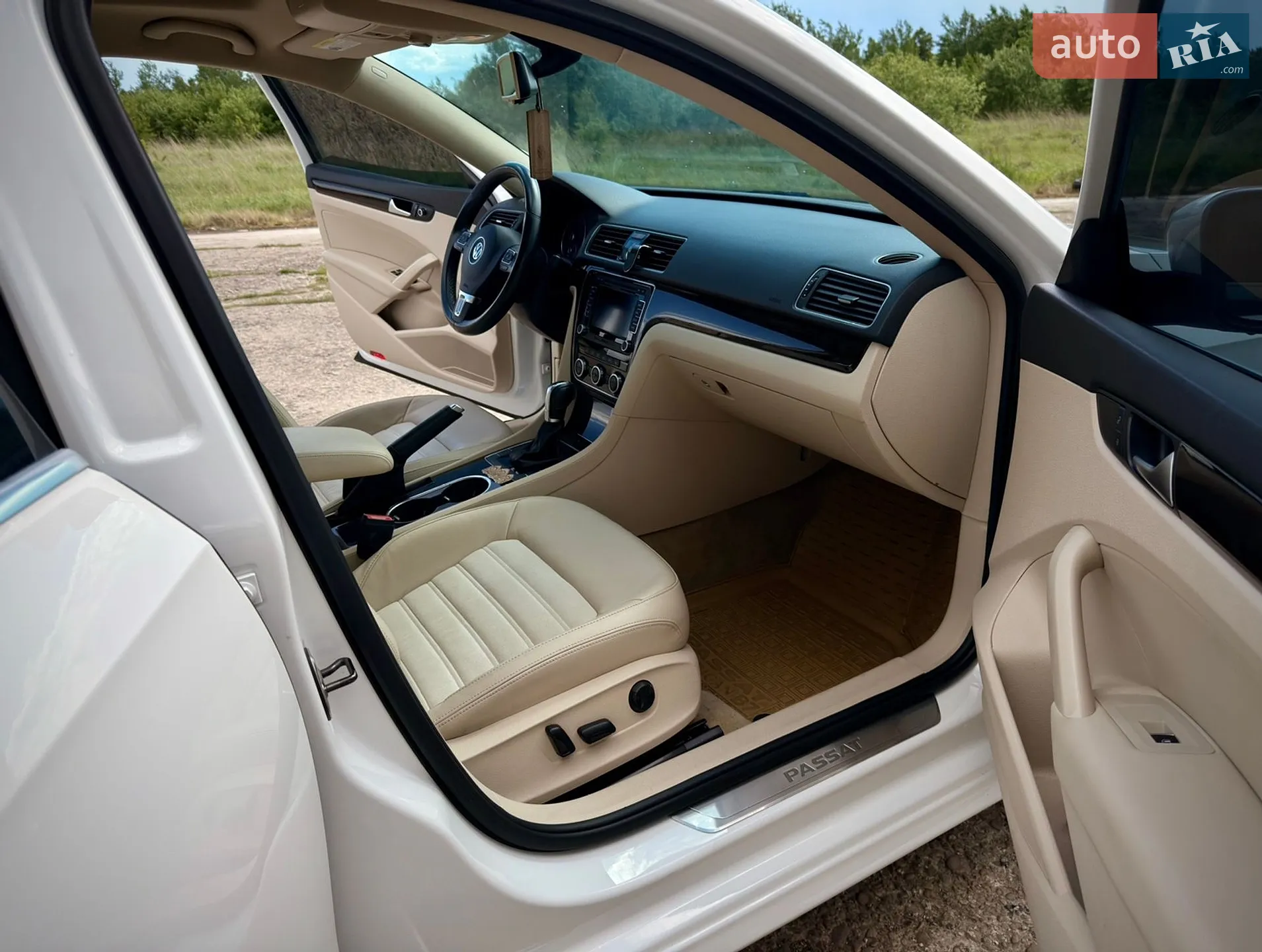 2014 Volkswagen Passat - мініатюра 14
