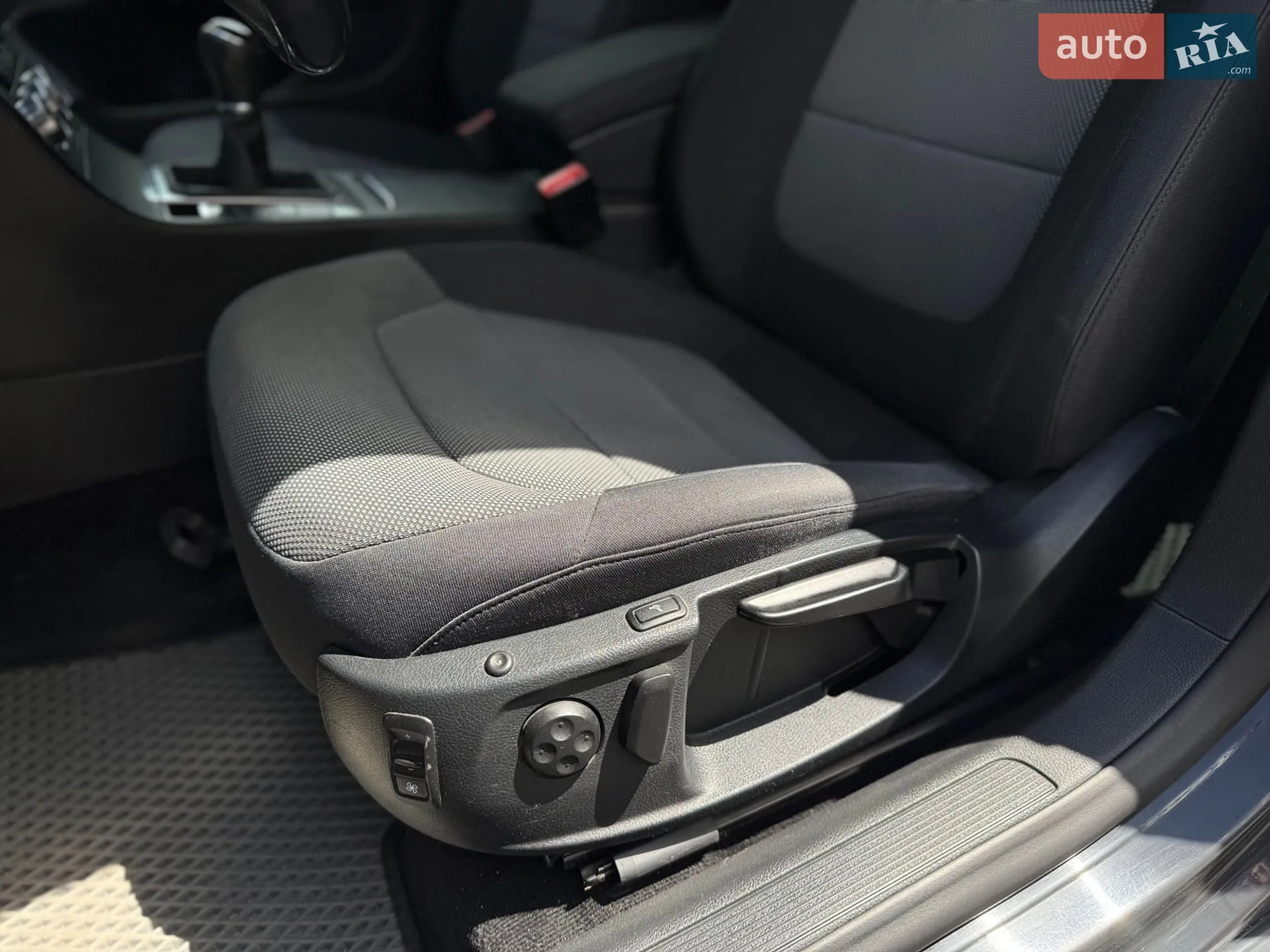 2013 Volkswagen Passat - мініатюра 20
