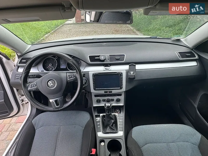 Volkswagen Passat 2013 VIN WVWZZZ3CZEE047898 фото оголошення 14 з 53