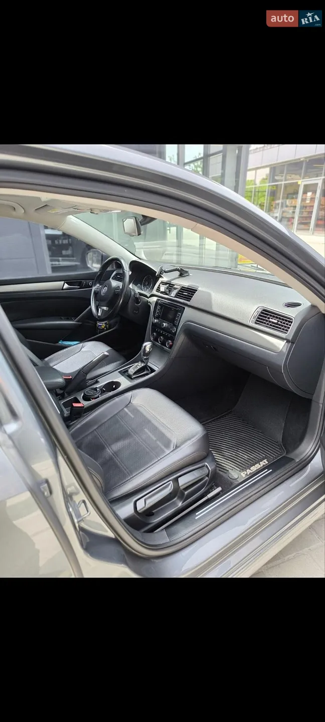 2014 Volkswagen Passat - мініатюра 16