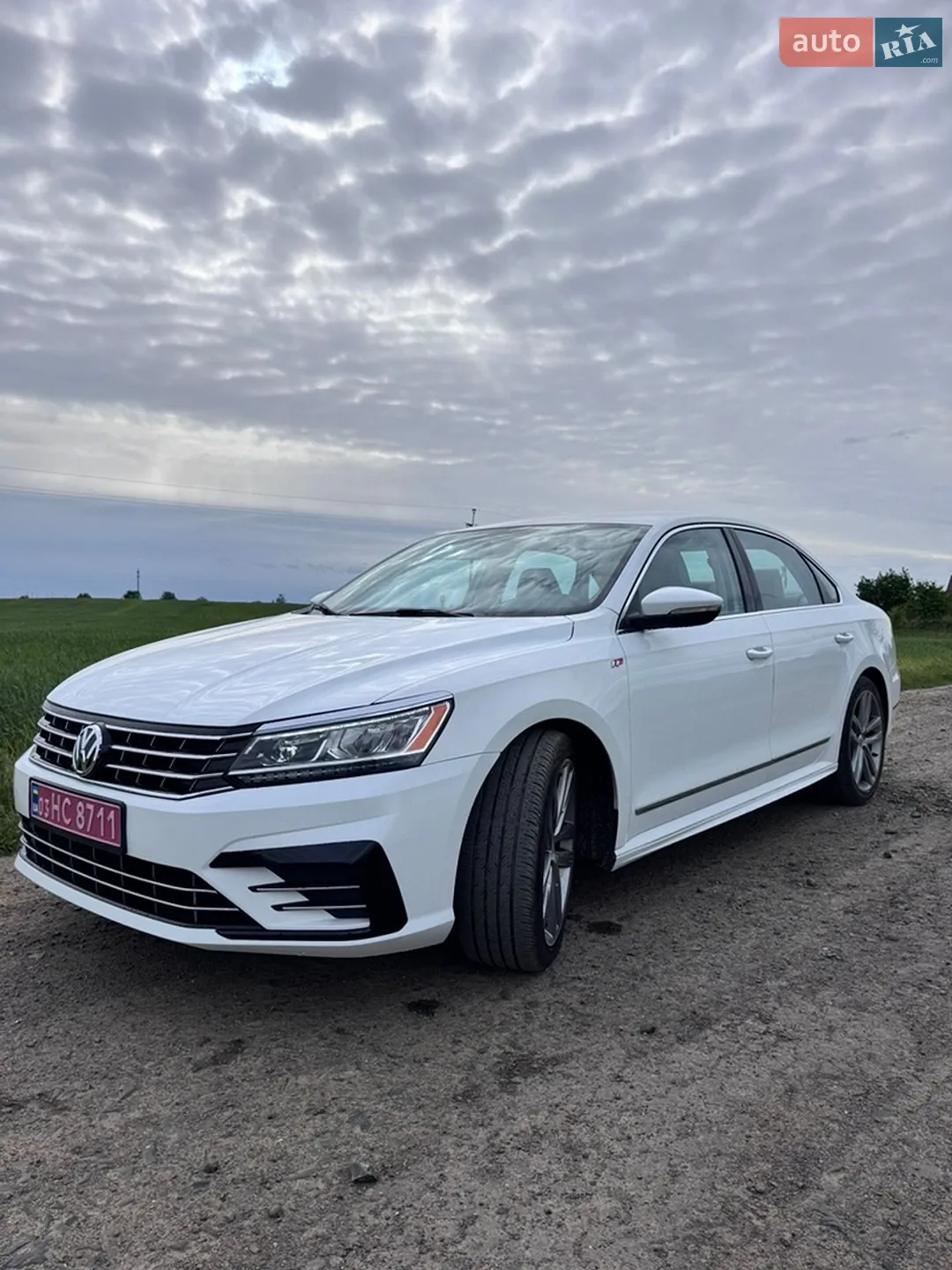 2016 Volkswagen Passat - фото 1