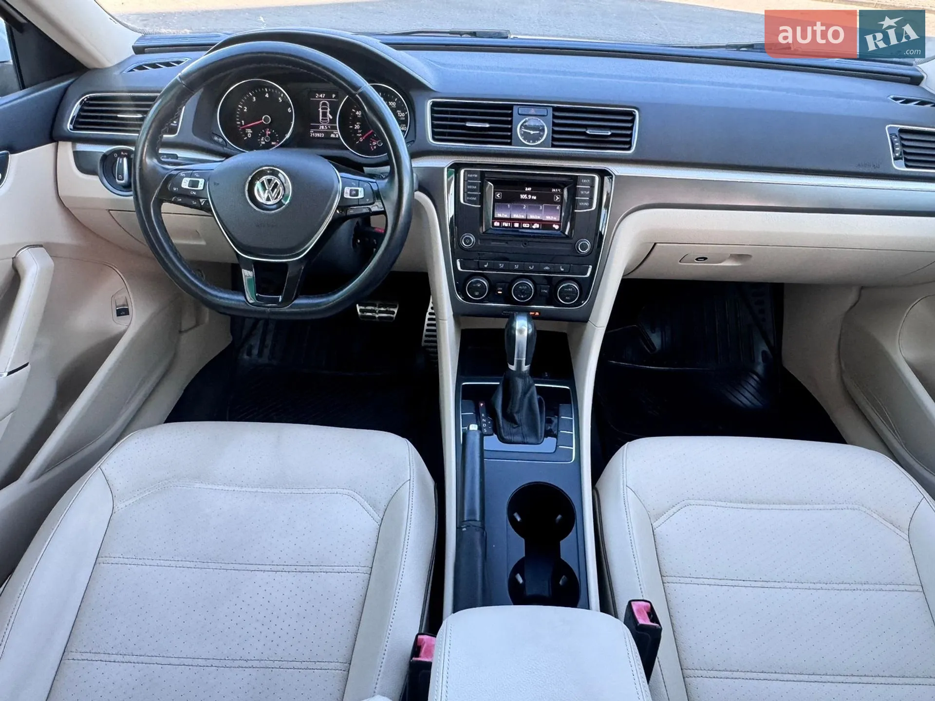 2016 Volkswagen Passat - мініатюра 16