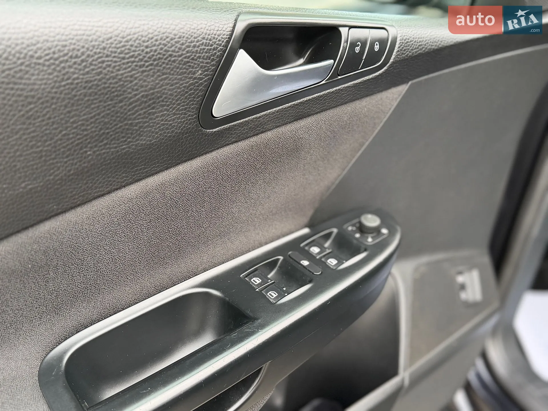 2010 Volkswagen Passat - мініатюра 74