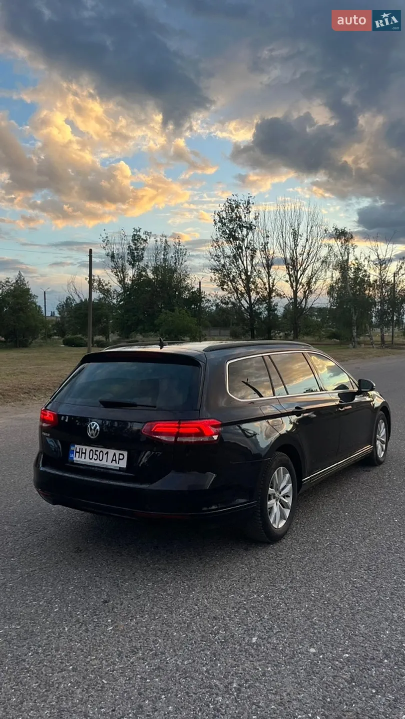 2015 Volkswagen Passat - мініатюра 8