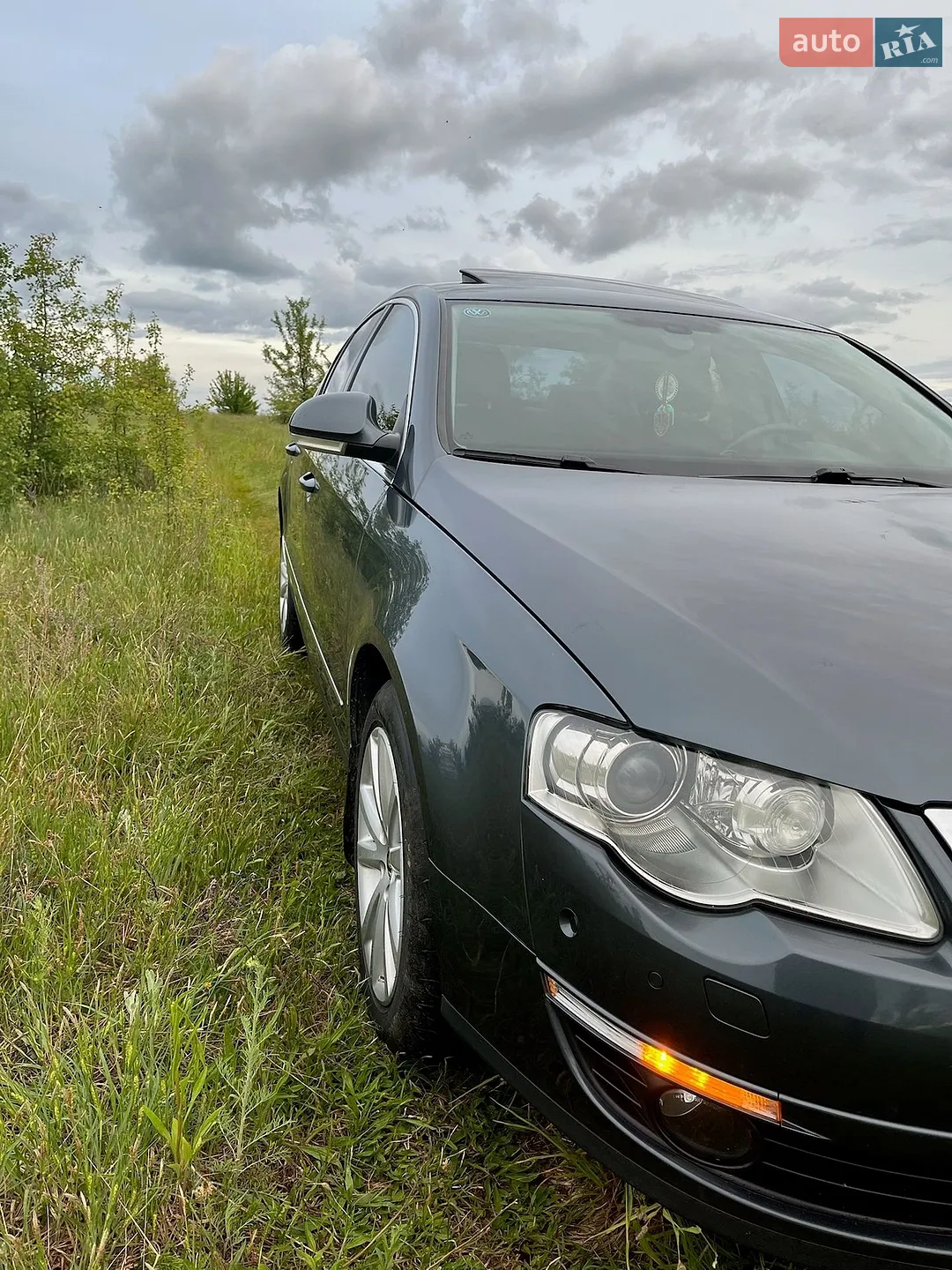 2010 Volkswagen Passat - мініатюра 8