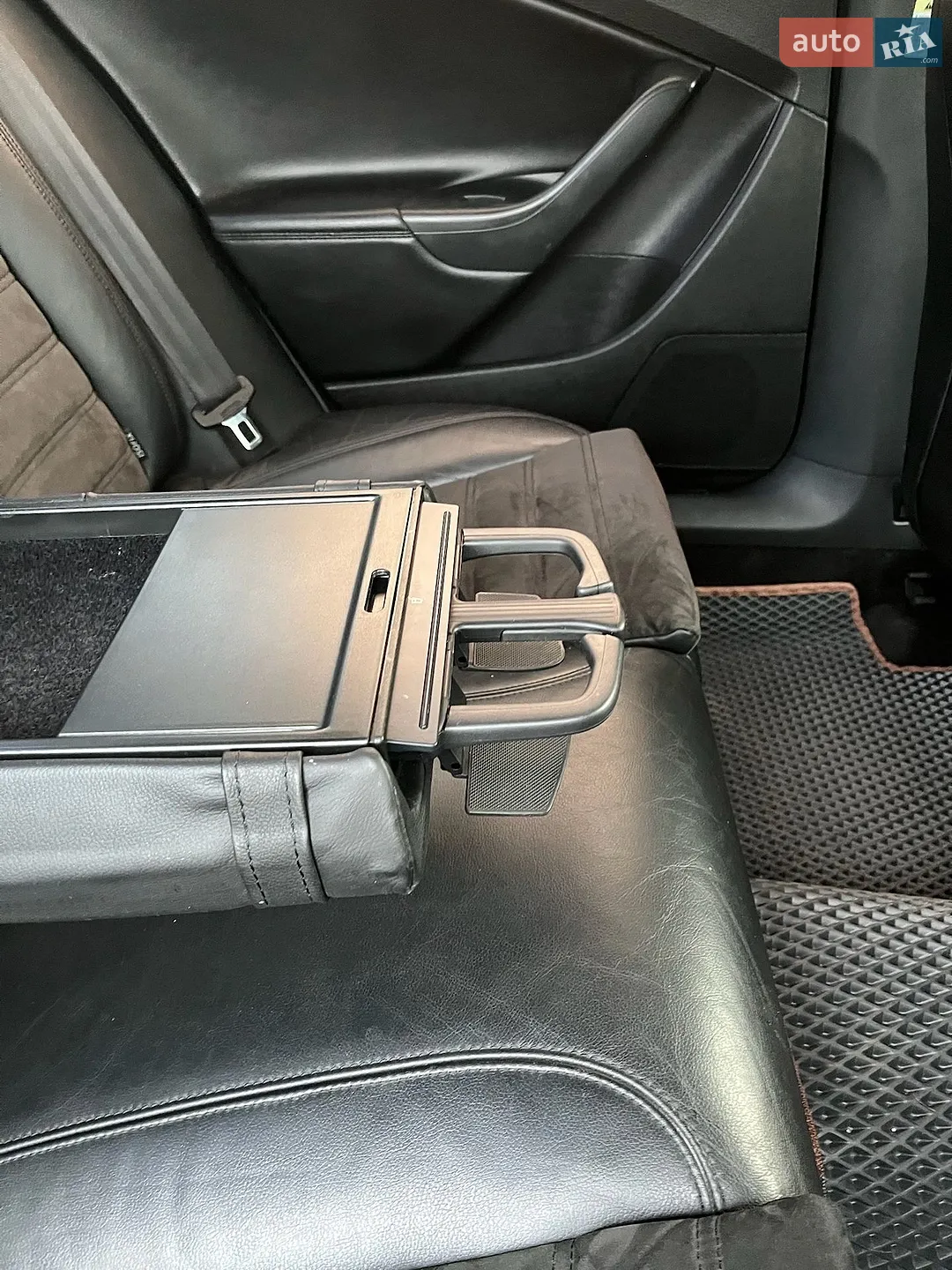 2010 Volkswagen Passat - мініатюра 47