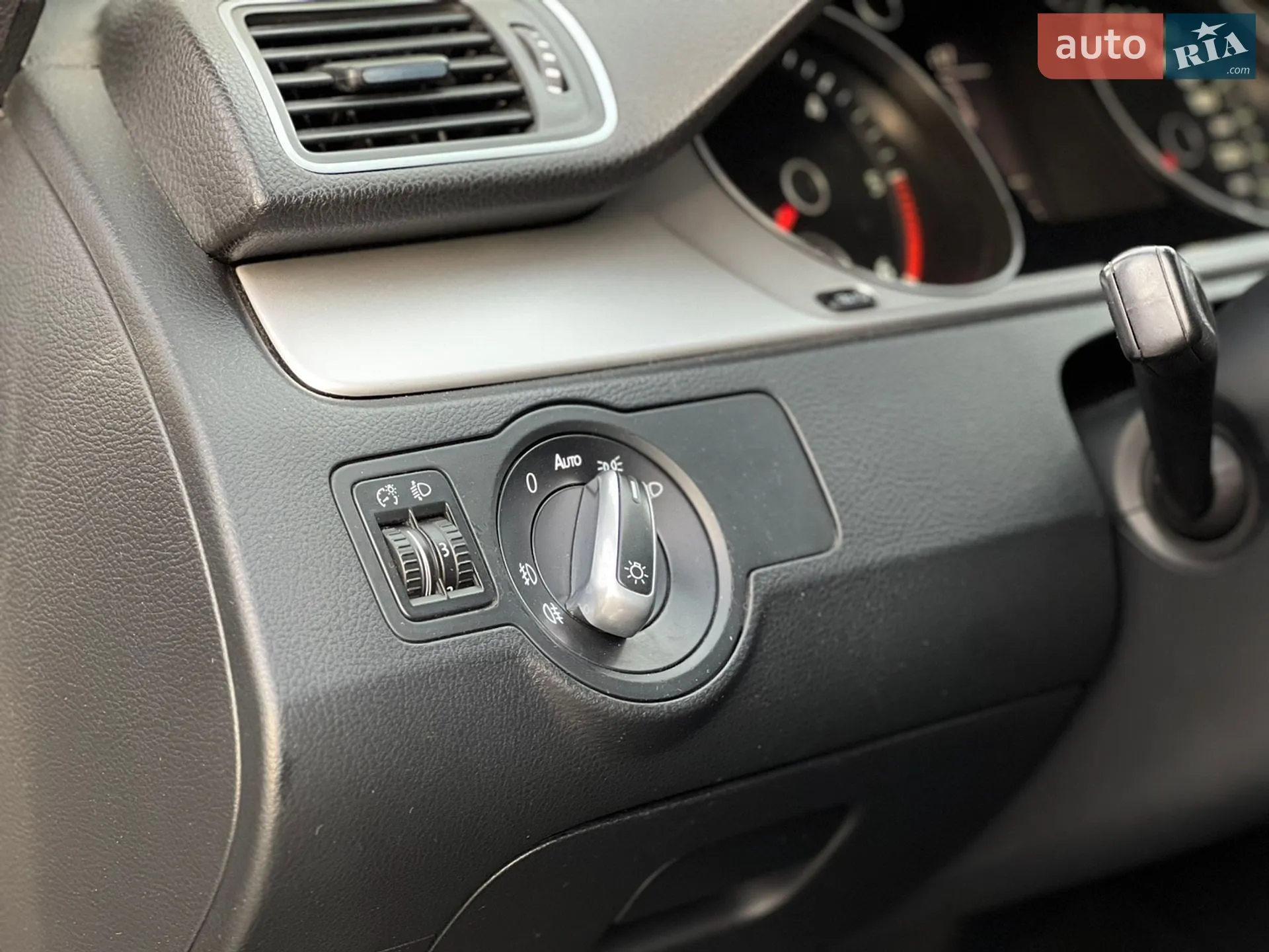 2012 Volkswagen Passat - мініатюра 25