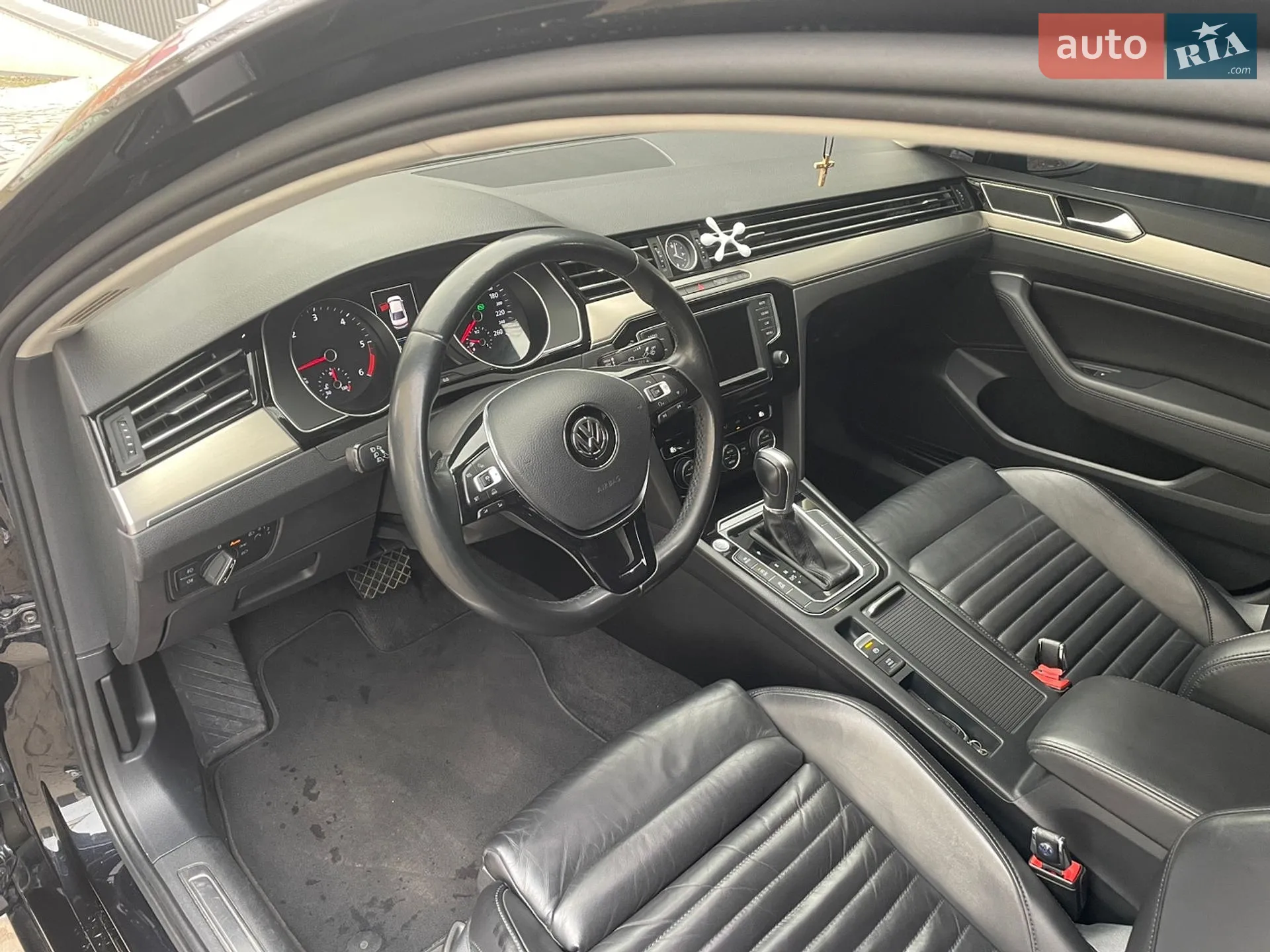 2017 Volkswagen Passat - мініатюра 5