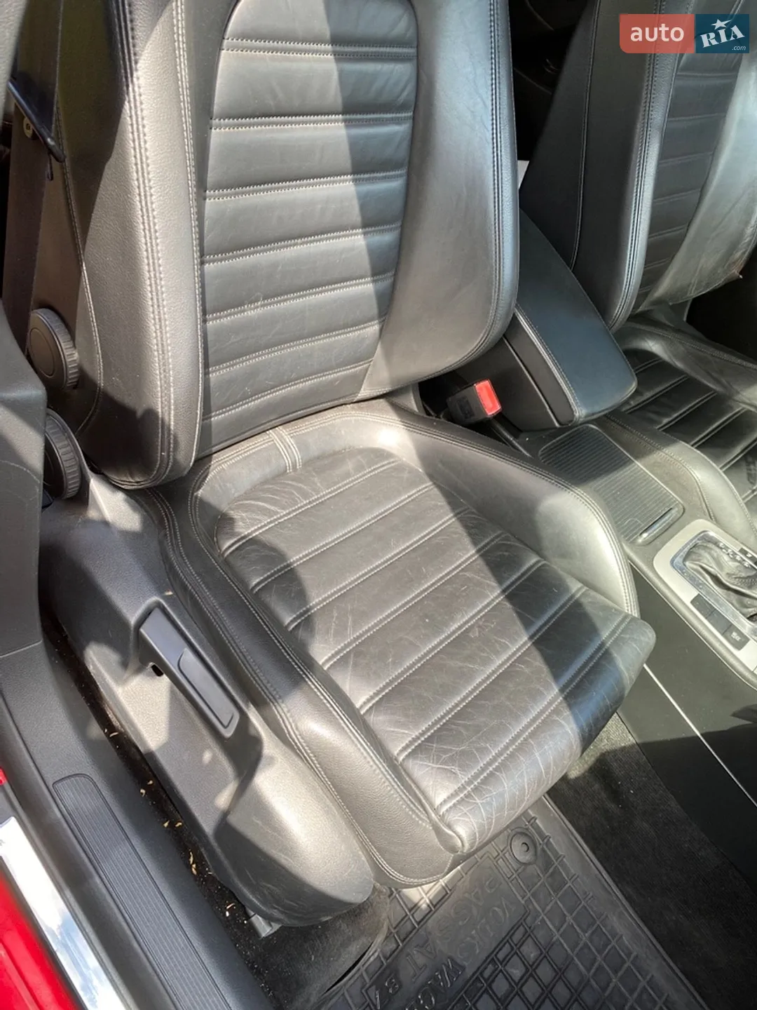 2010 Volkswagen Passat - мініатюра 11