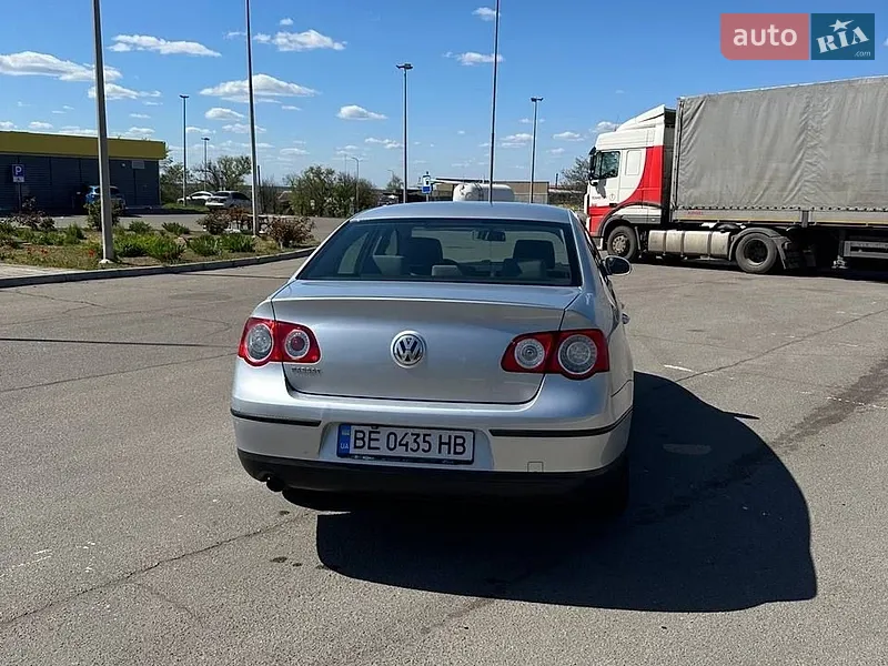 Volkswagen Passat 2005 VIN WVWZZZ3CZ6E005082 фото оголошення 6 з 42