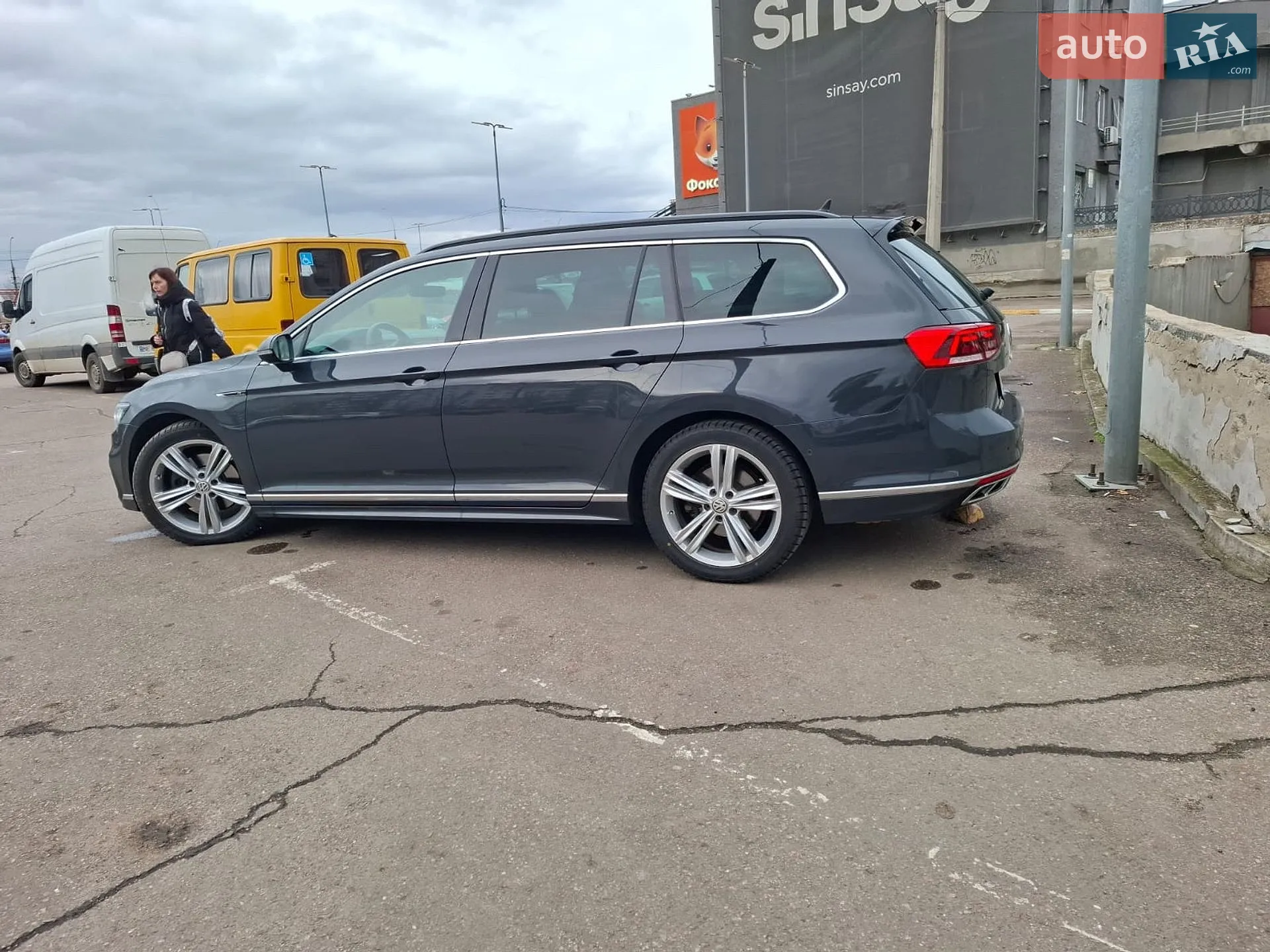 2019 Volkswagen Passat - мініатюра 4