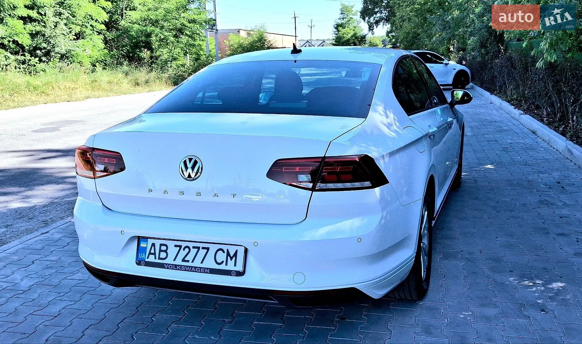 2019 Volkswagen Passat - мініатюра 16