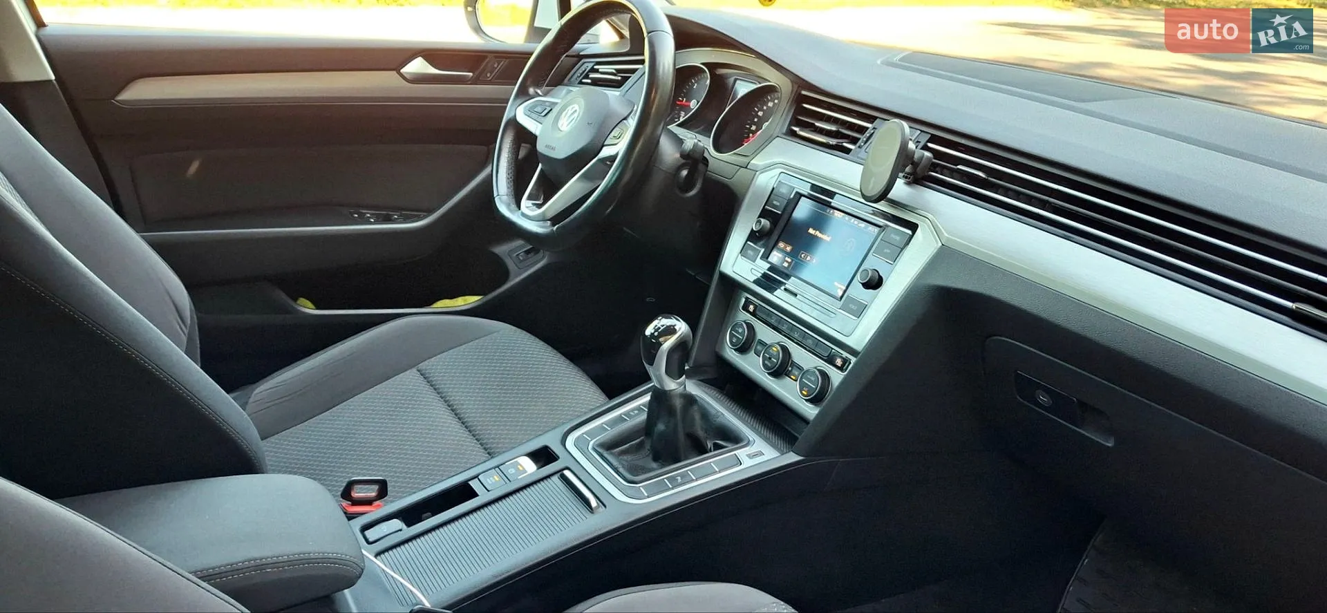 2019 Volkswagen Passat - мініатюра 35