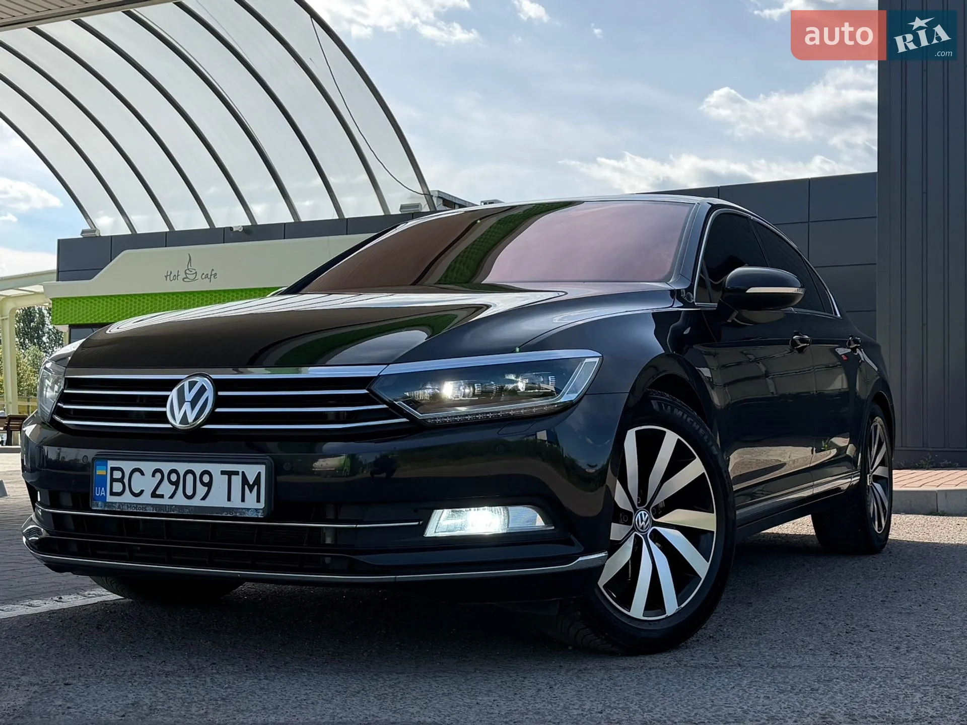 2016 Volkswagen Passat - мініатюра 5