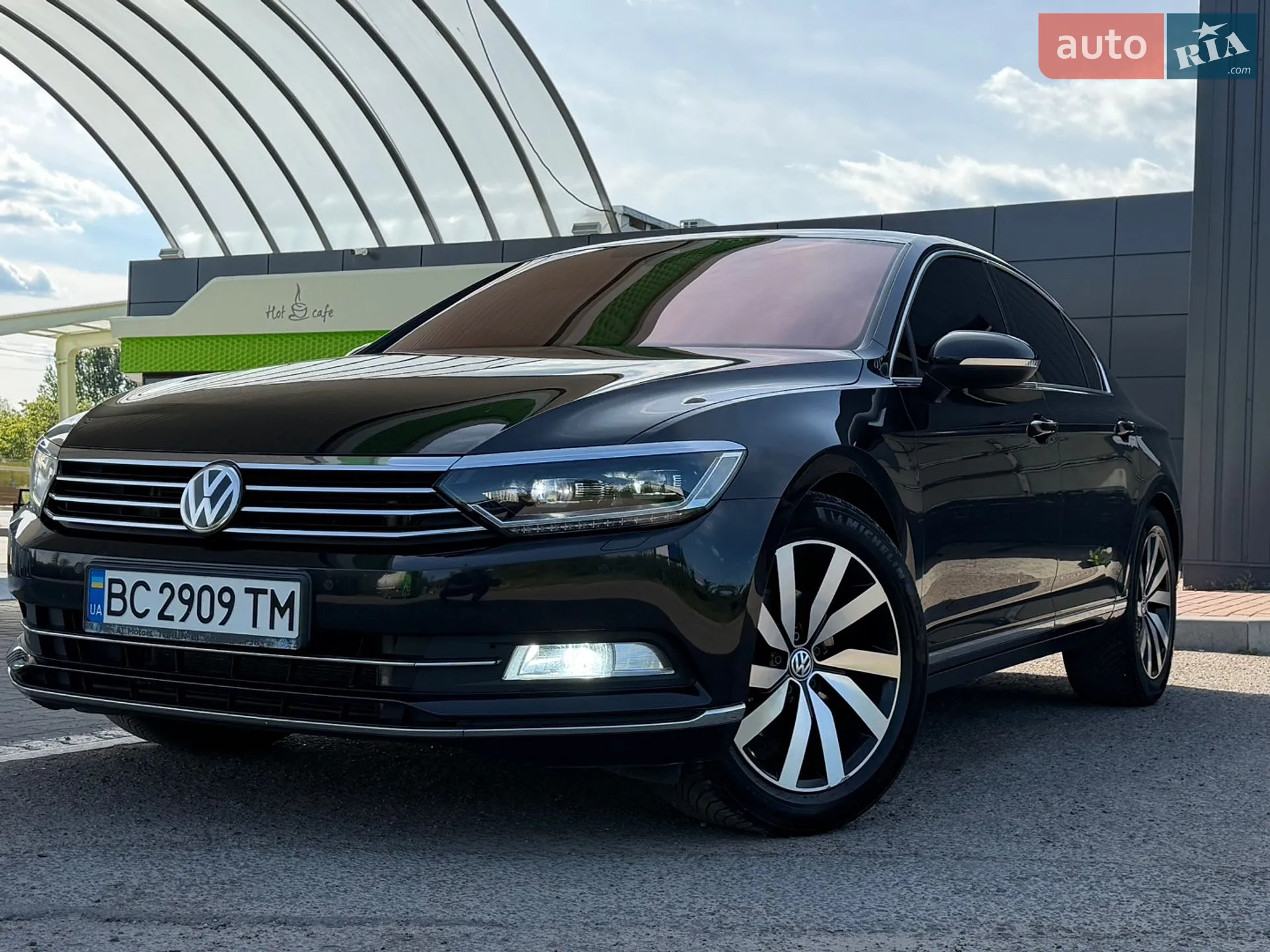 2016 Volkswagen Passat - мініатюра 6