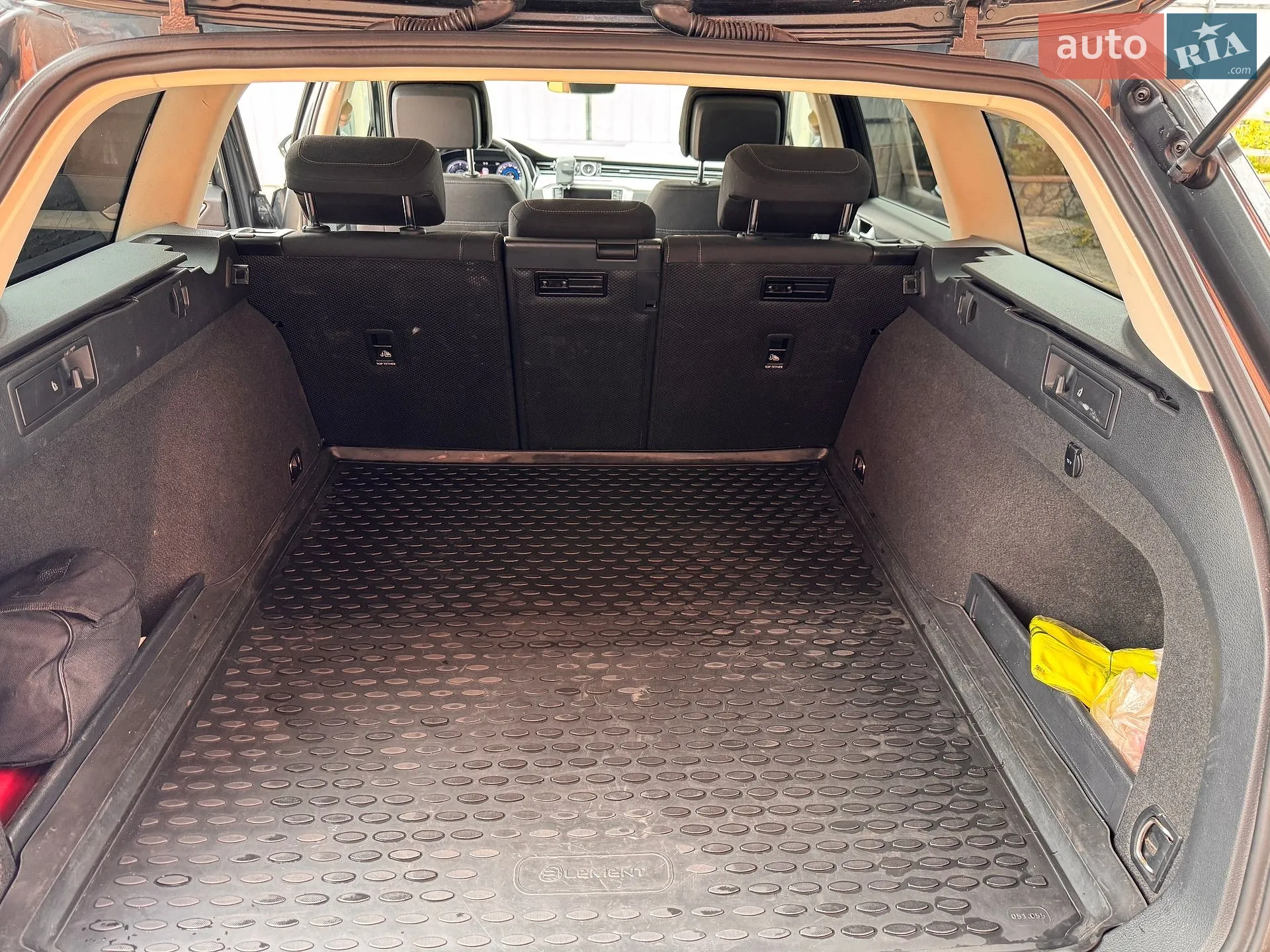 2015 Volkswagen Passat - мініатюра 10