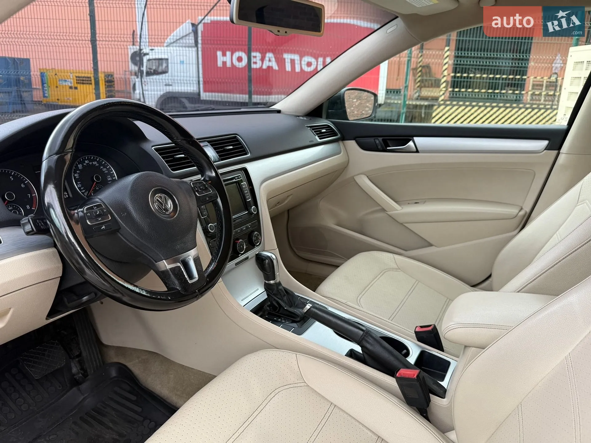 2013 Volkswagen Passat - мініатюра 33