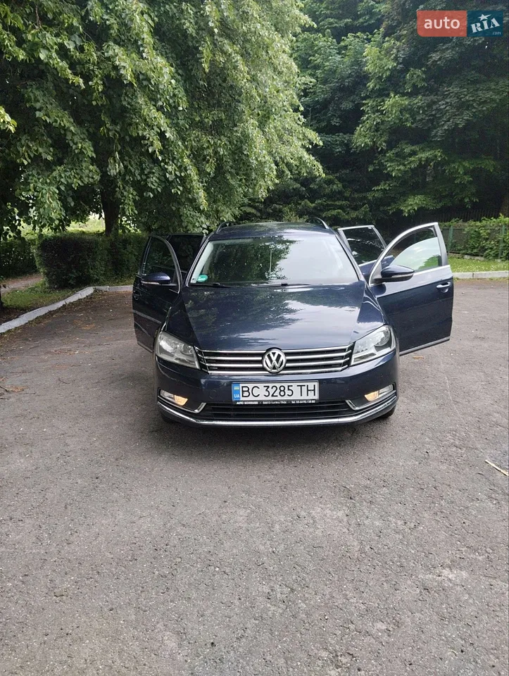 2010 Volkswagen Passat - мініатюра 21