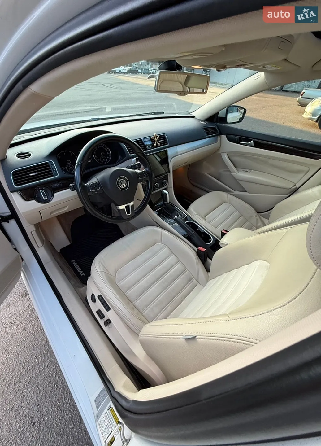 2015 Volkswagen Passat - мініатюра 19