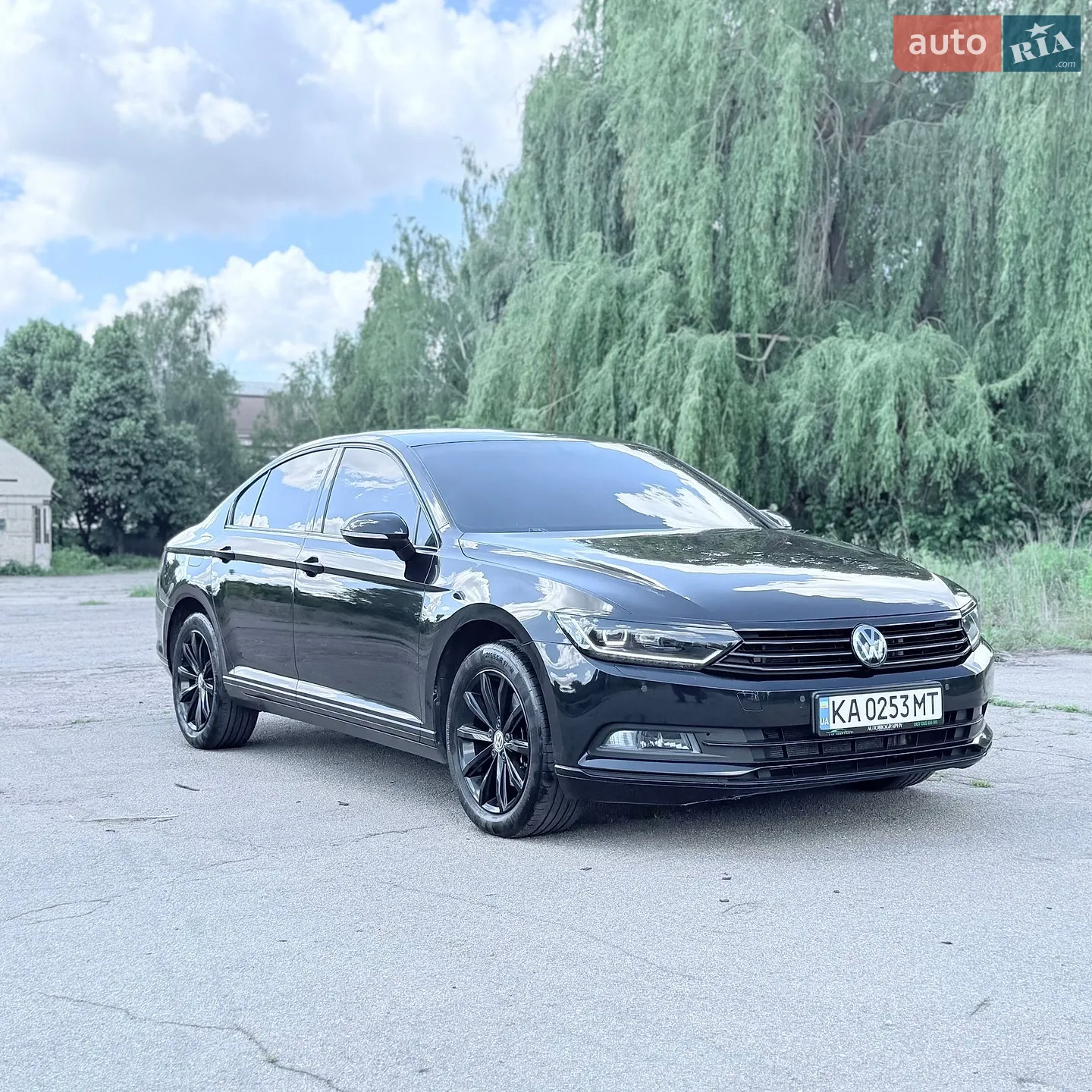 2017 Volkswagen Passat - фото 1