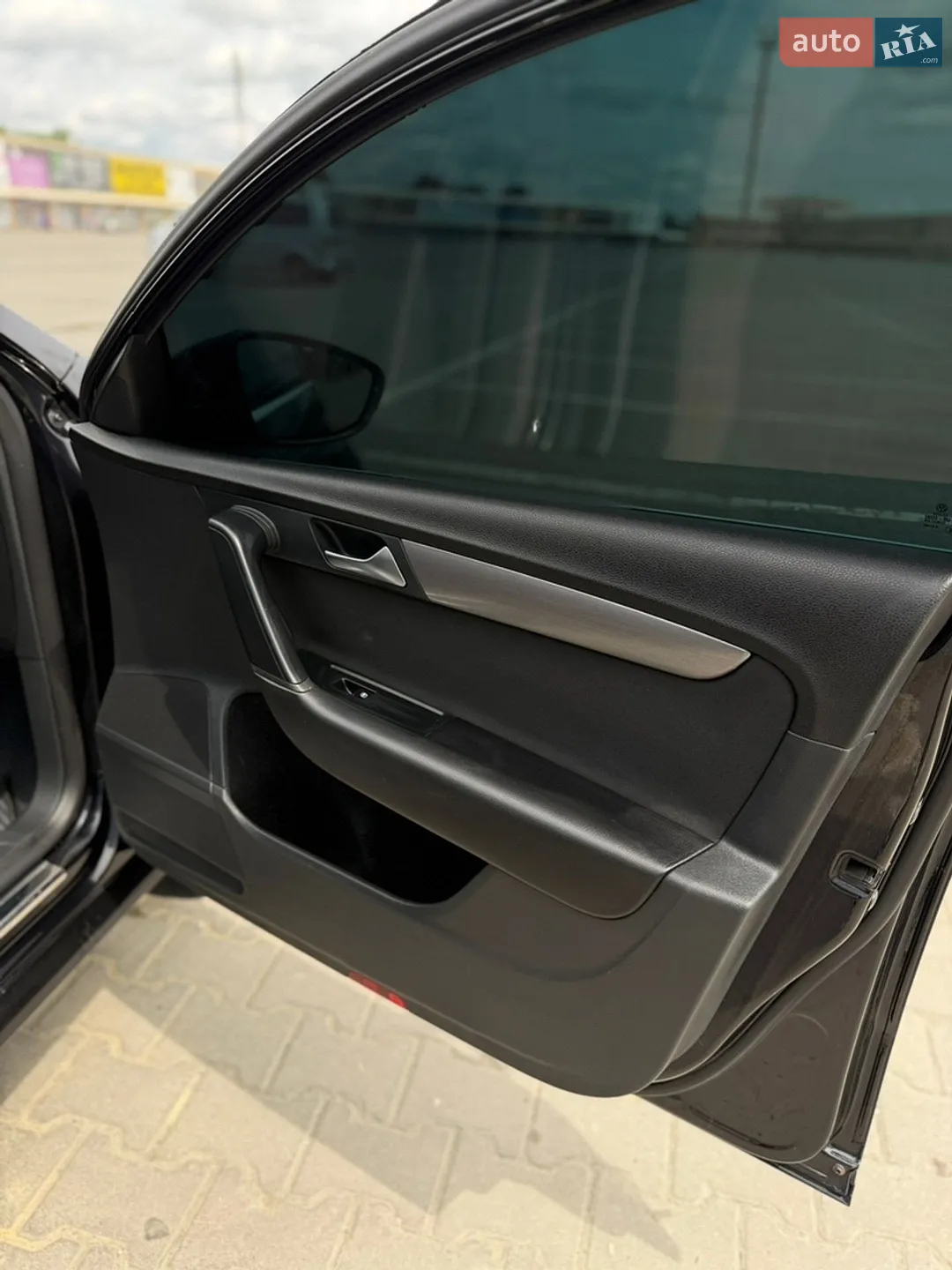 2011 Volkswagen Passat - мініатюра 25