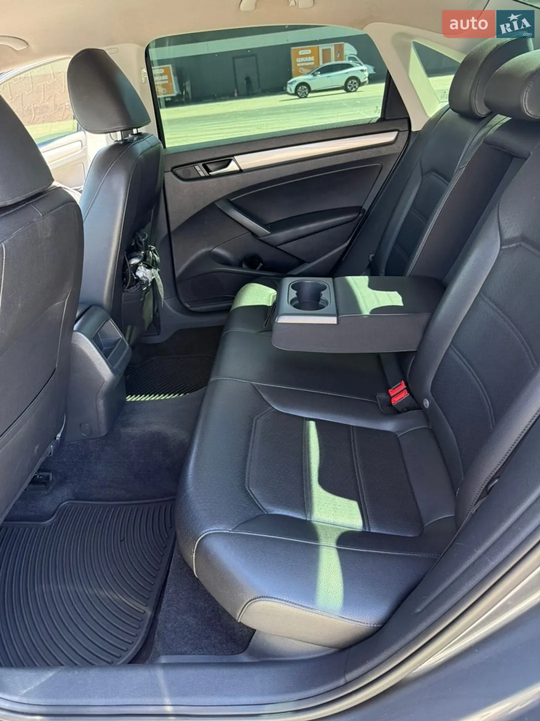 2015 Volkswagen Passat - мініатюра 11