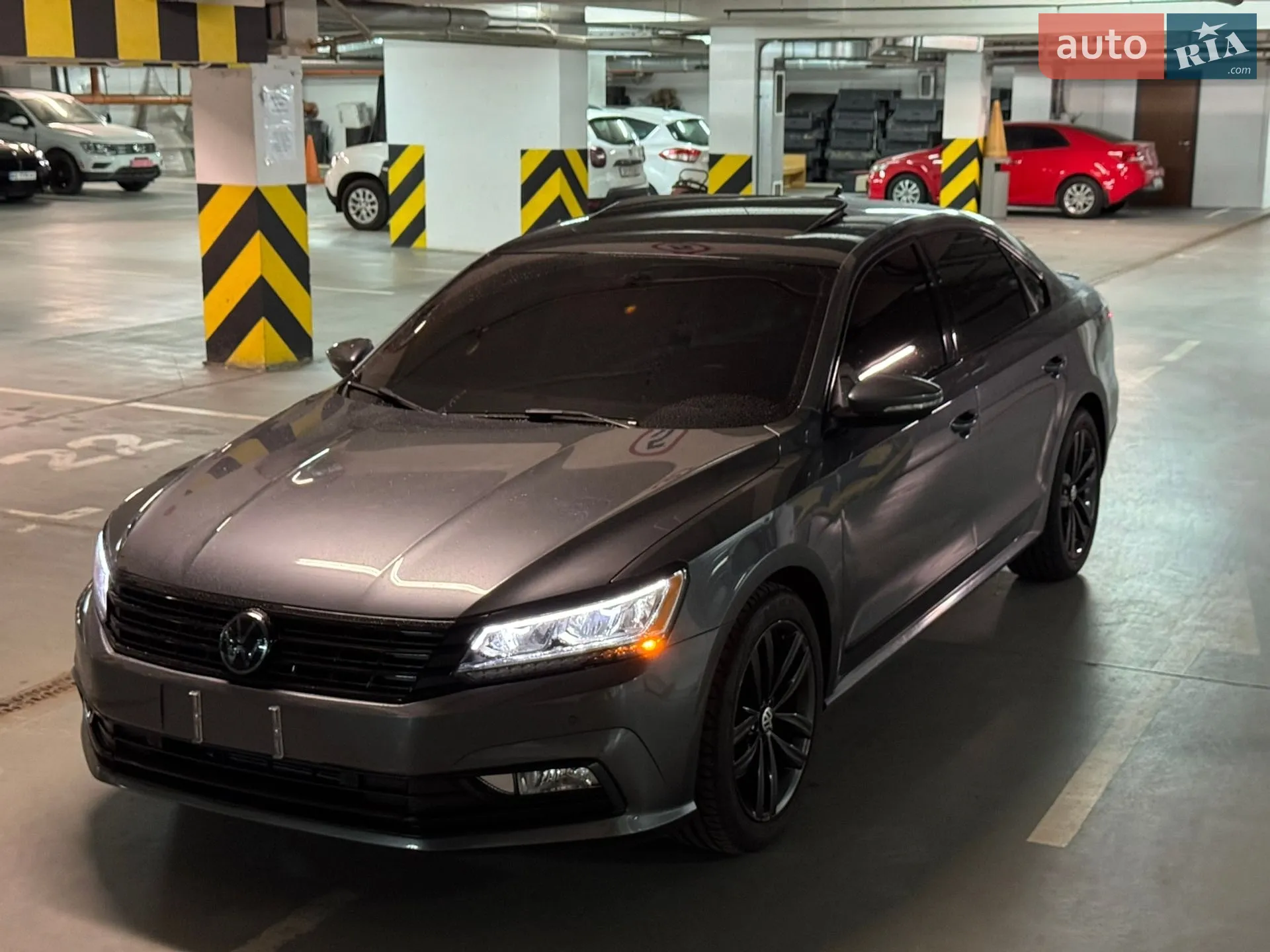 2017 Volkswagen Passat - мініатюра 16