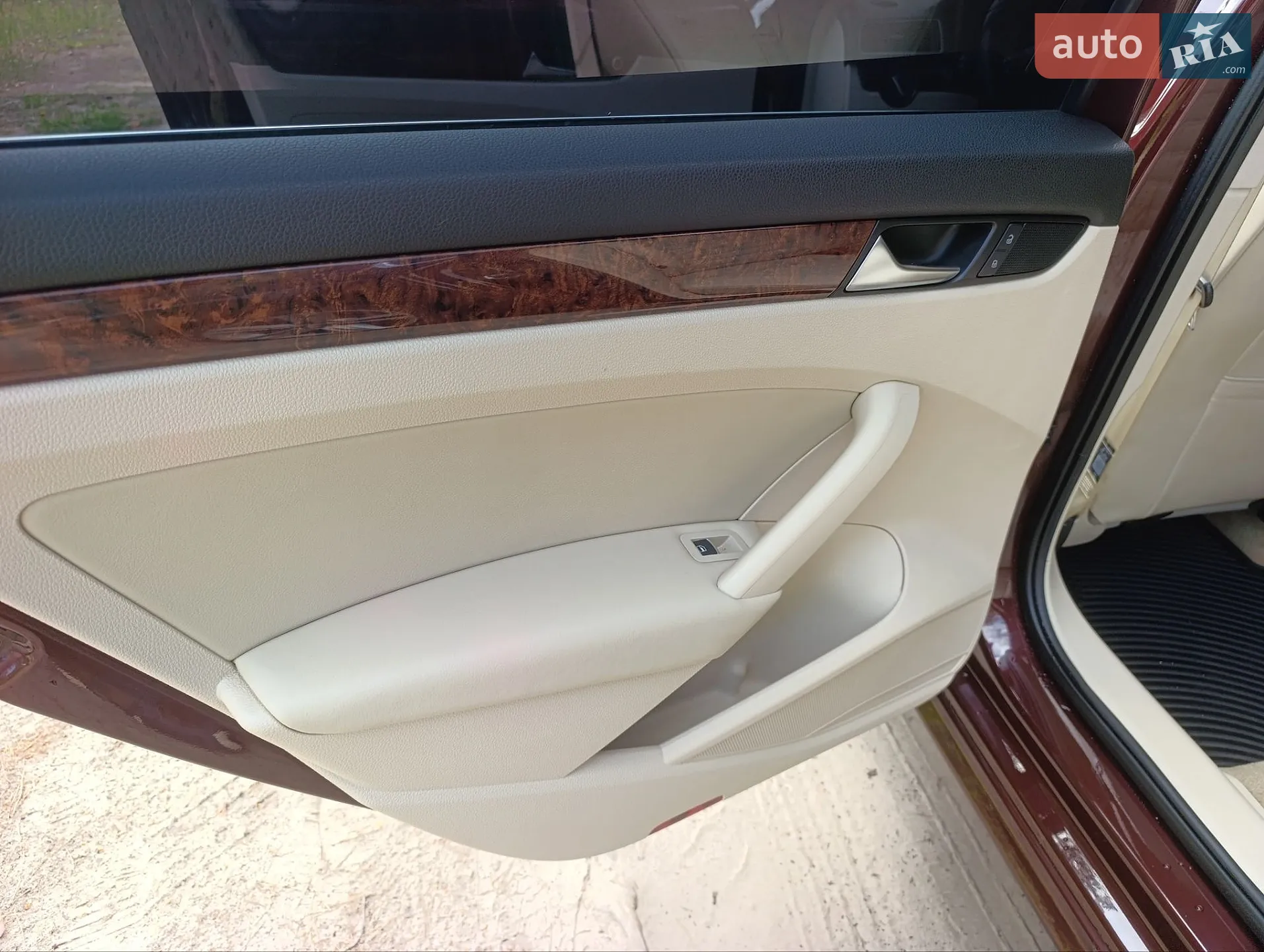 2012 Volkswagen Passat - мініатюра 24