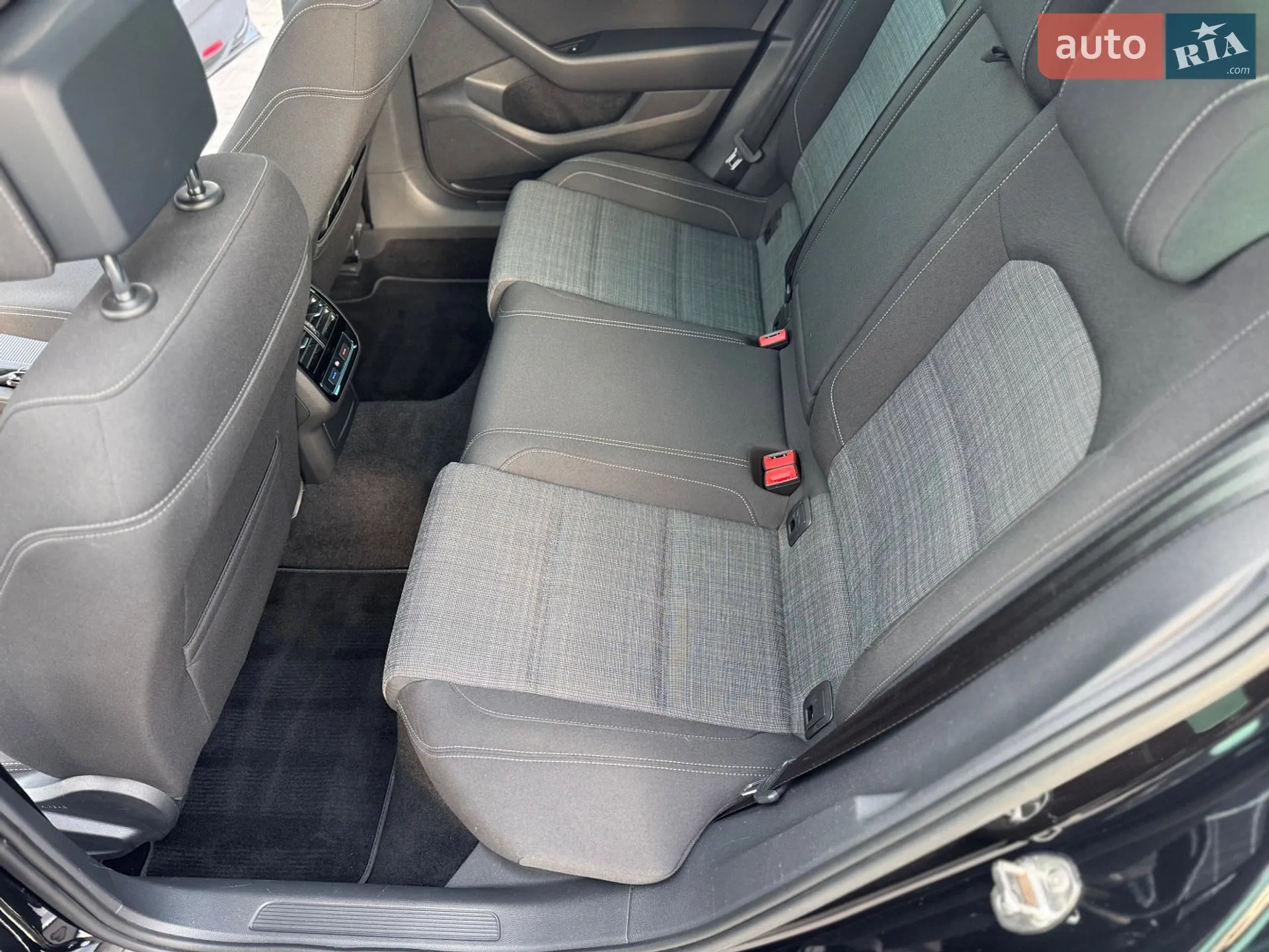 2019 Volkswagen Passat - мініатюра 54