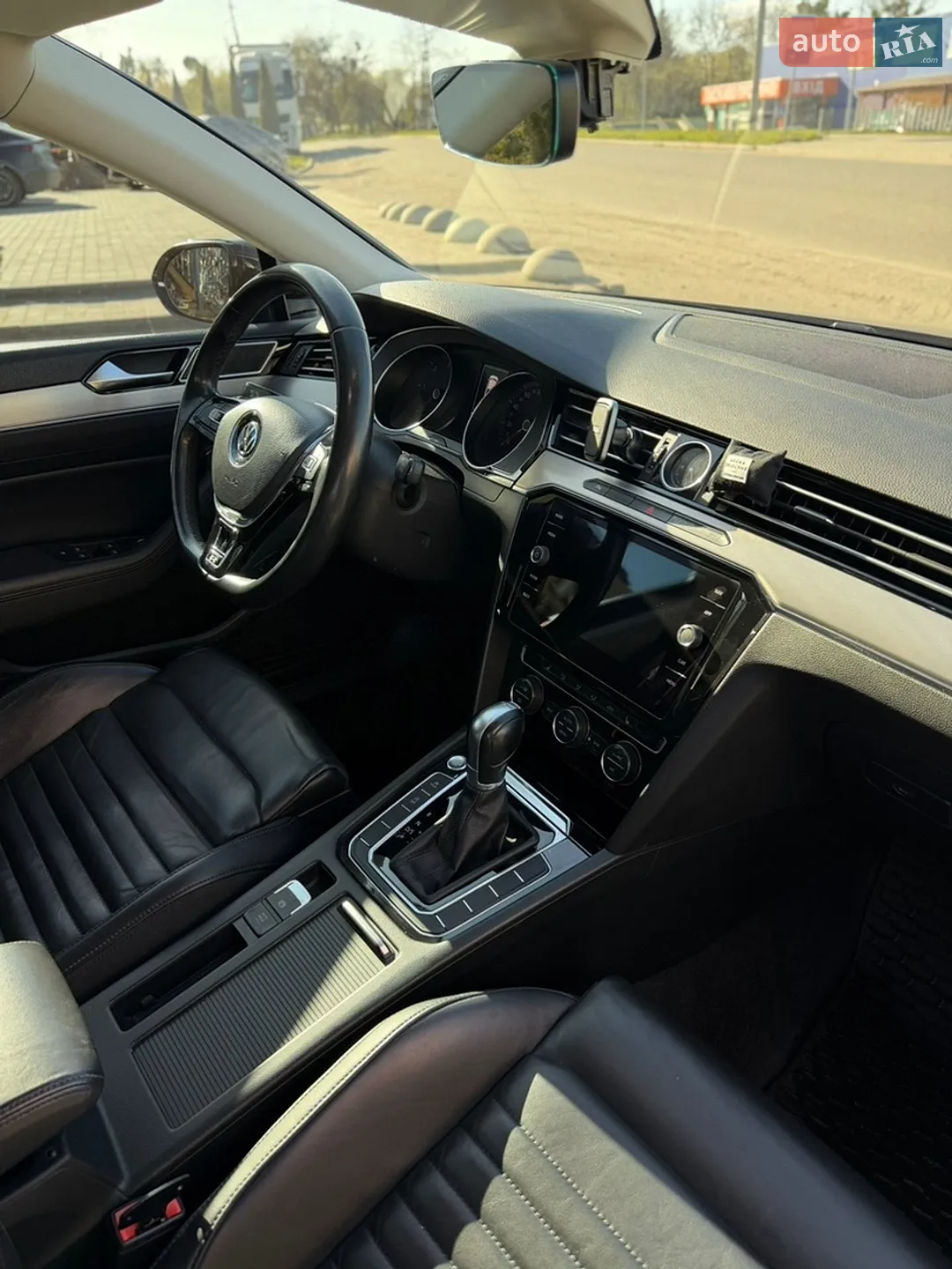 2017 Volkswagen Passat - мініатюра 16