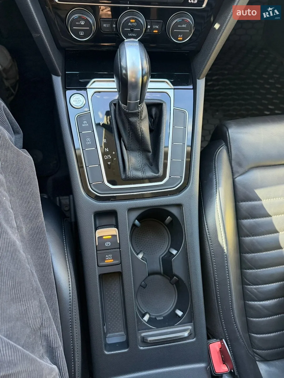 2017 Volkswagen Passat - мініатюра 25
