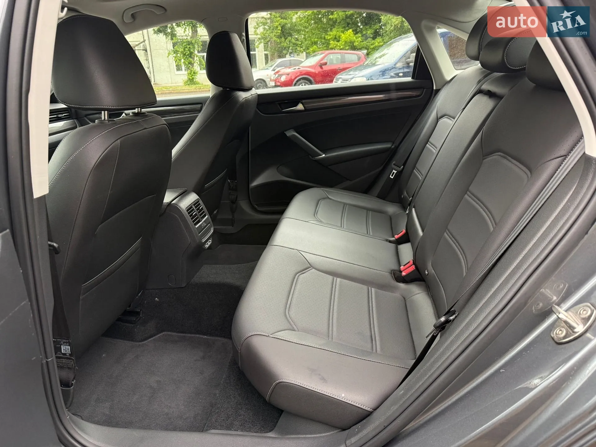 2020 Volkswagen Passat - мініатюра 26