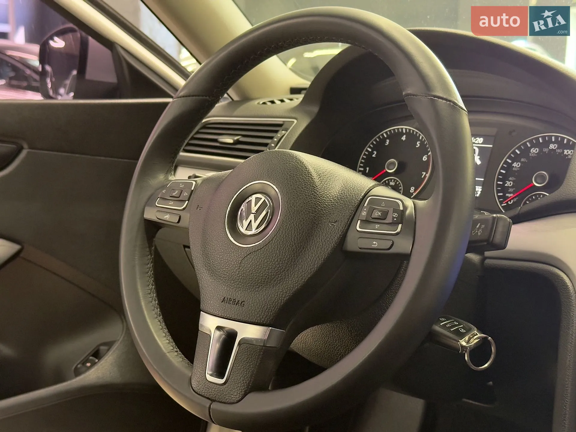 2013 Volkswagen Passat - мініатюра 20