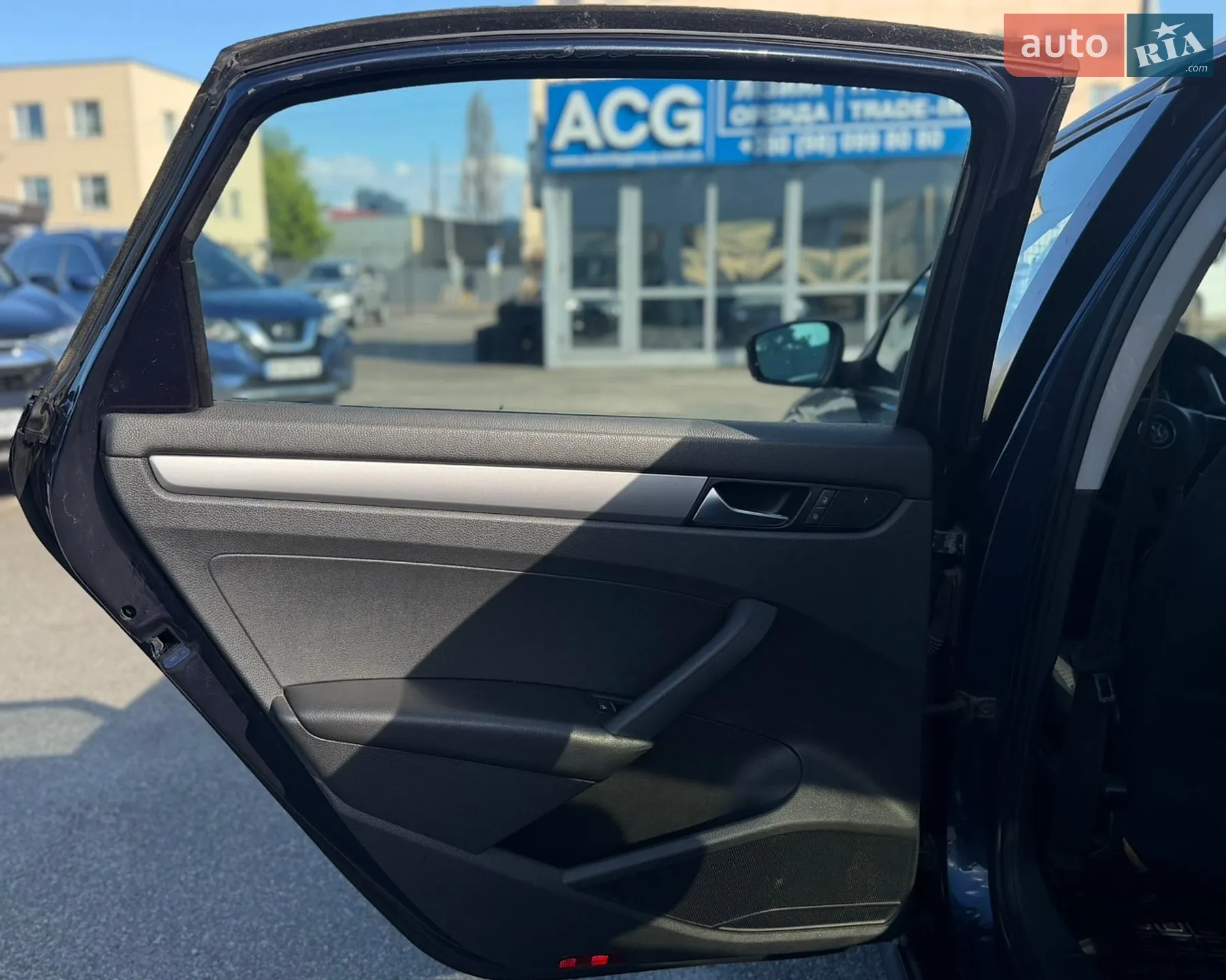 2012 Volkswagen Passat - мініатюра 13