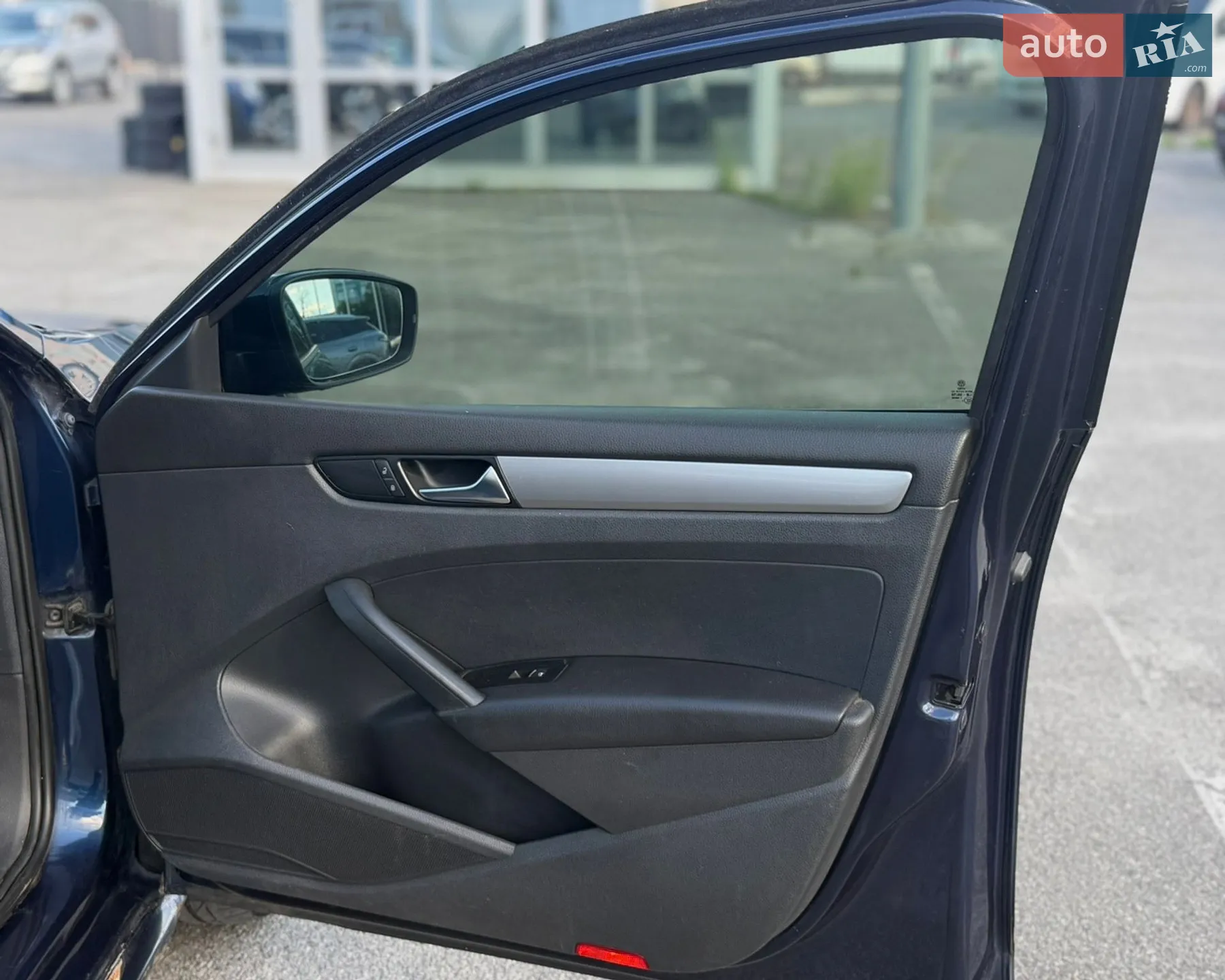 2012 Volkswagen Passat - мініатюра 17