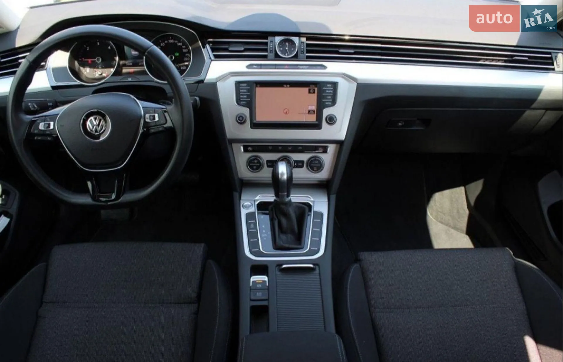 2017 Volkswagen Passat - мініатюра 9