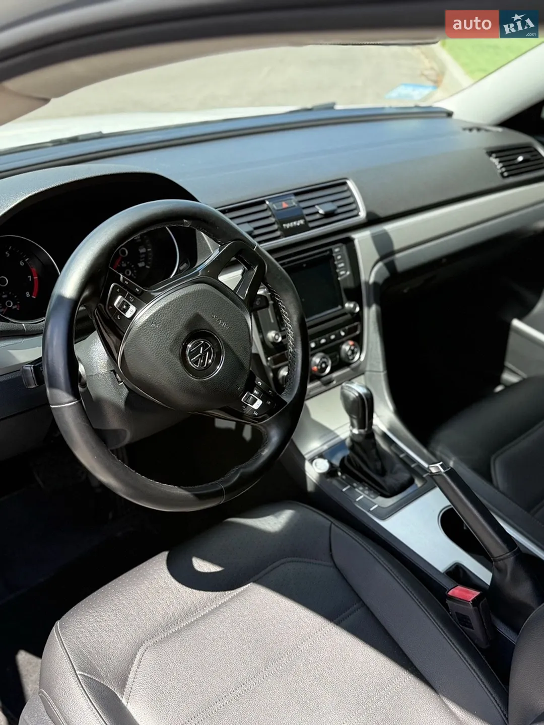 2018 Volkswagen Passat - мініатюра 22