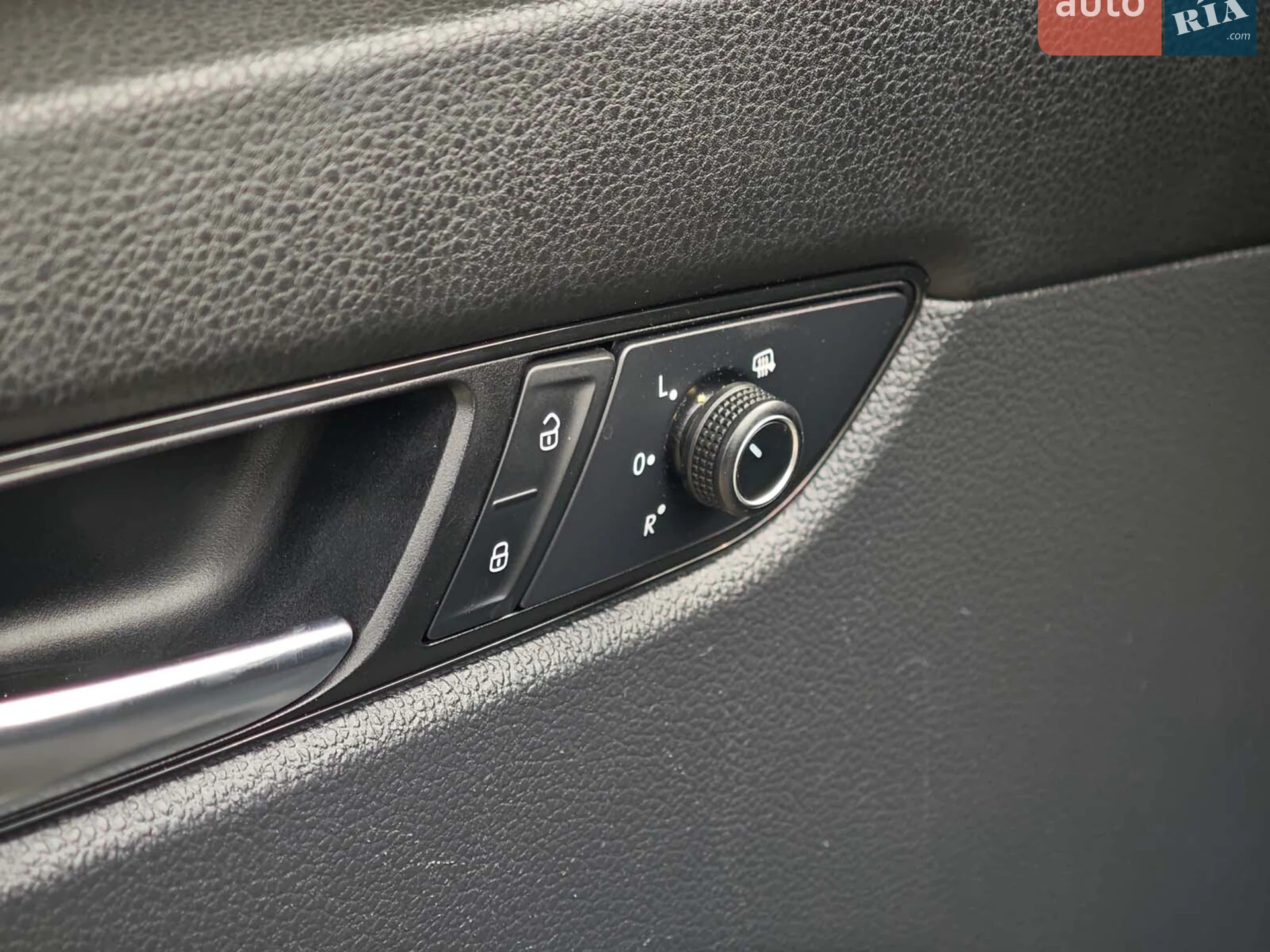 2021 Volkswagen Passat - мініатюра 25