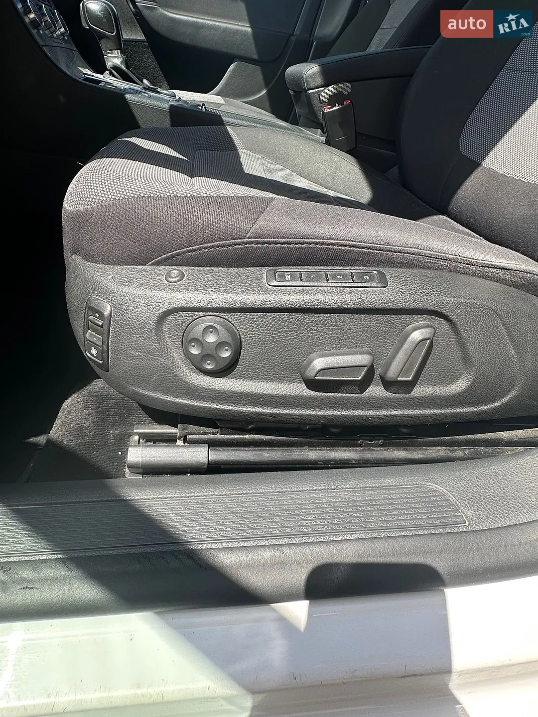 2012 Volkswagen Passat - мініатюра 12