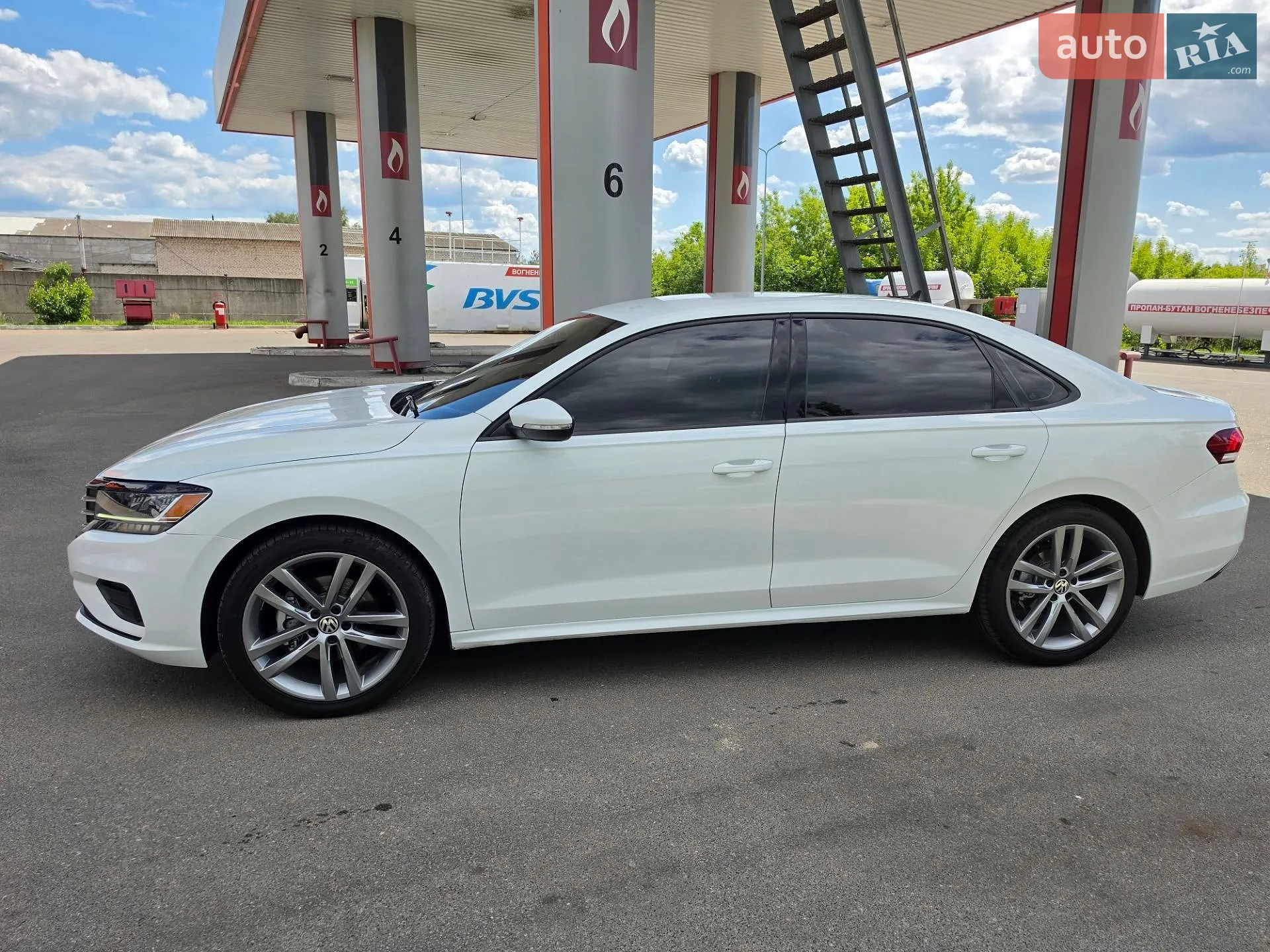 2019 Volkswagen Passat - мініатюра 9