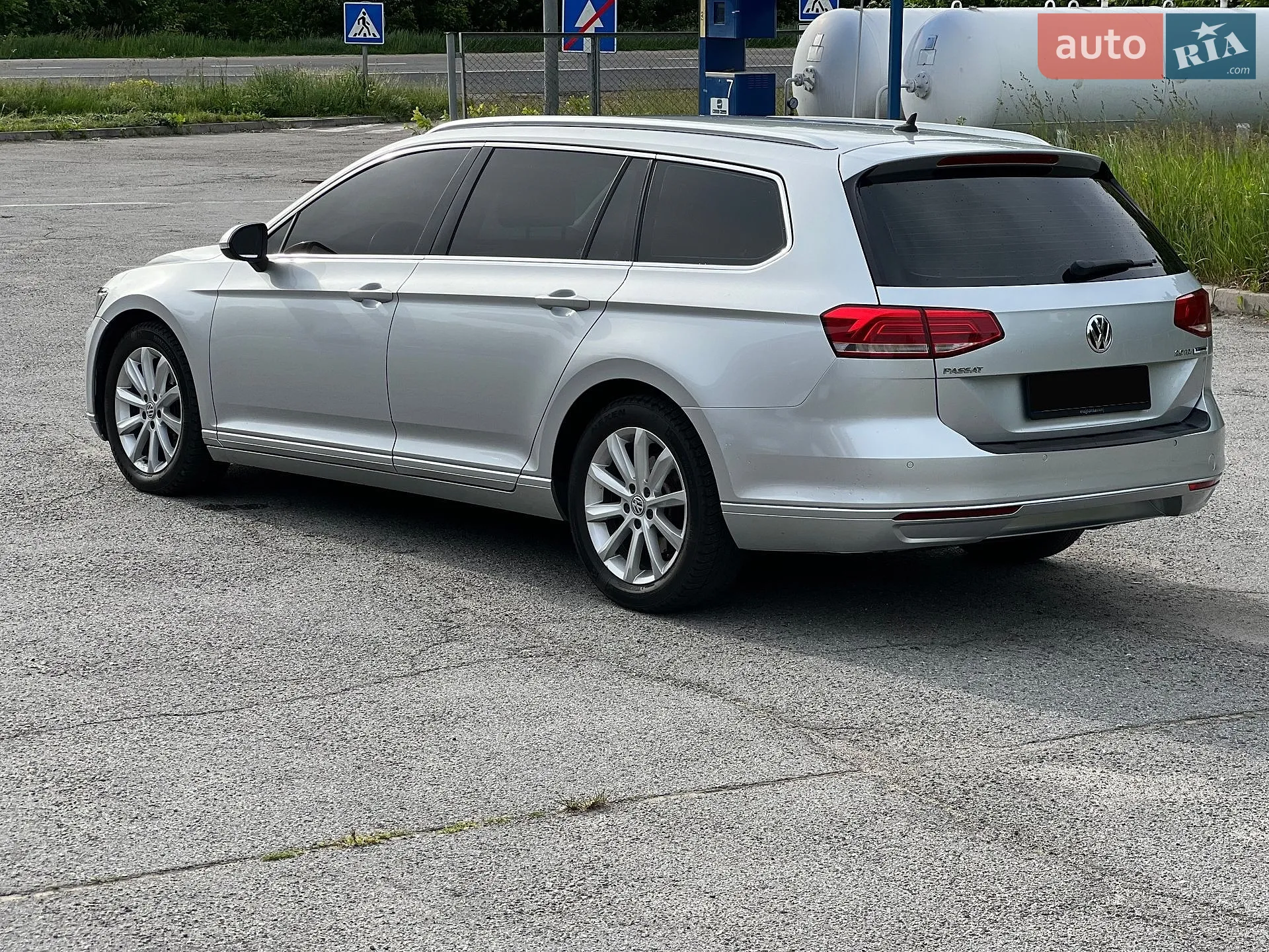 2014 Volkswagen Passat - мініатюра 9