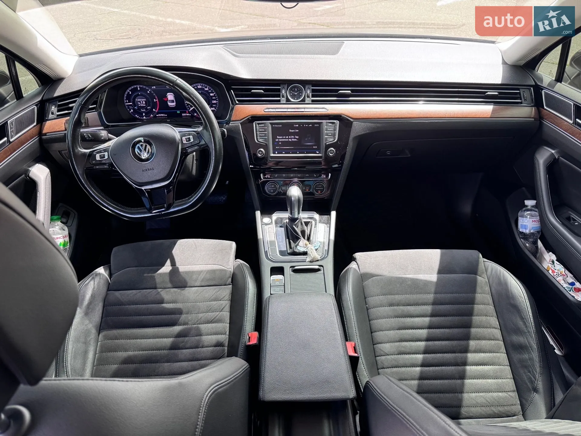 2017 Volkswagen Passat - мініатюра 10