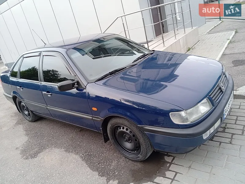 Volkswagen Passat 1996 VIN WVWZZZ3AZTE182448 фото оголошення 3 з 56