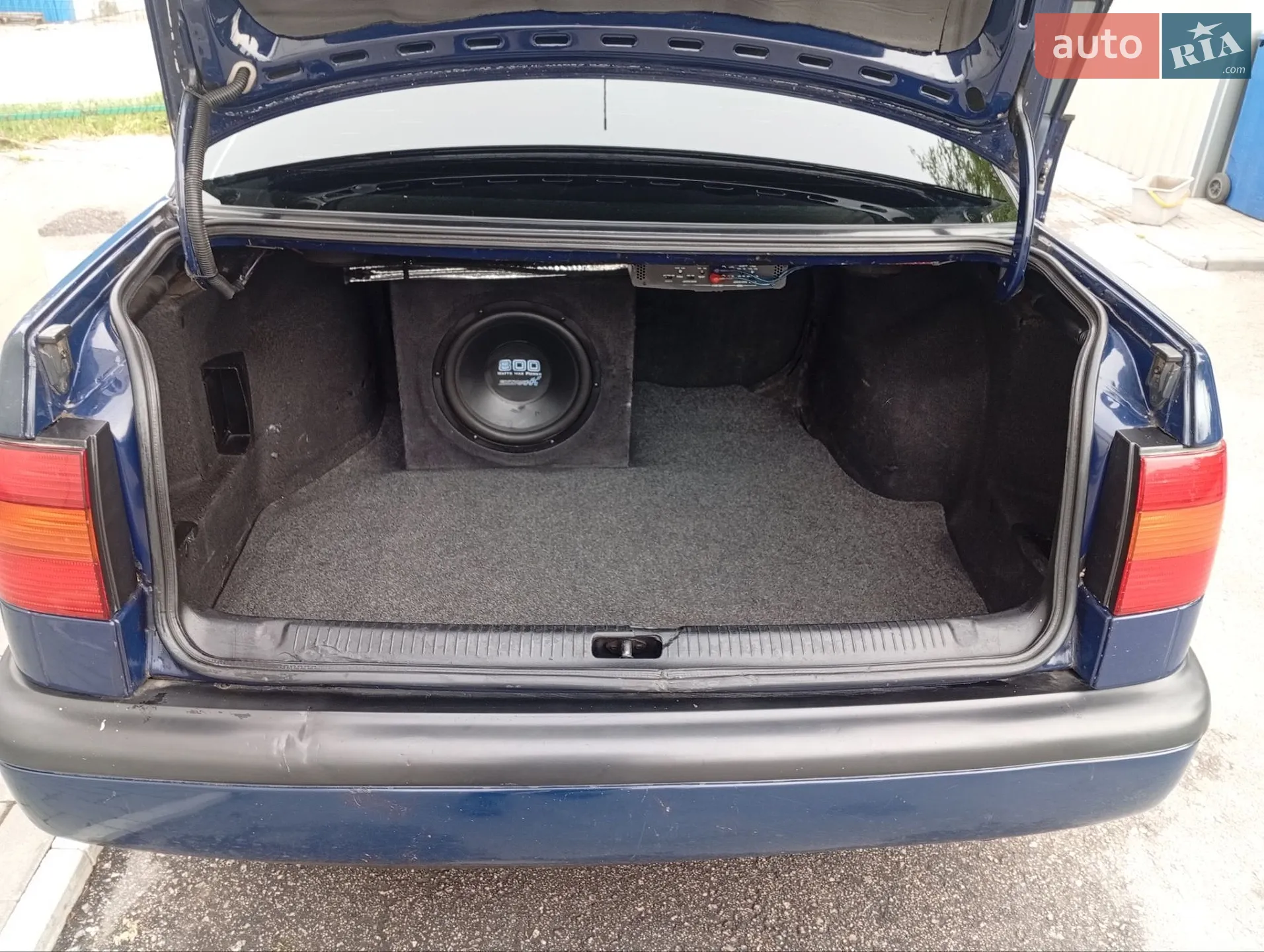 Volkswagen Passat 1996 VIN WVWZZZ3AZTE182448 фото оголошення 9 з 18