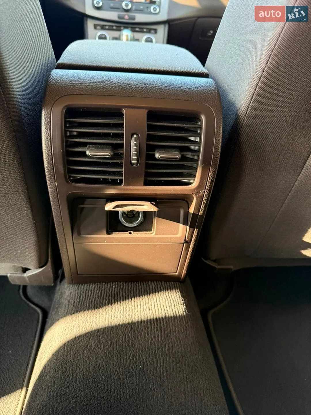 2013 Volkswagen Passat - мініатюра 22