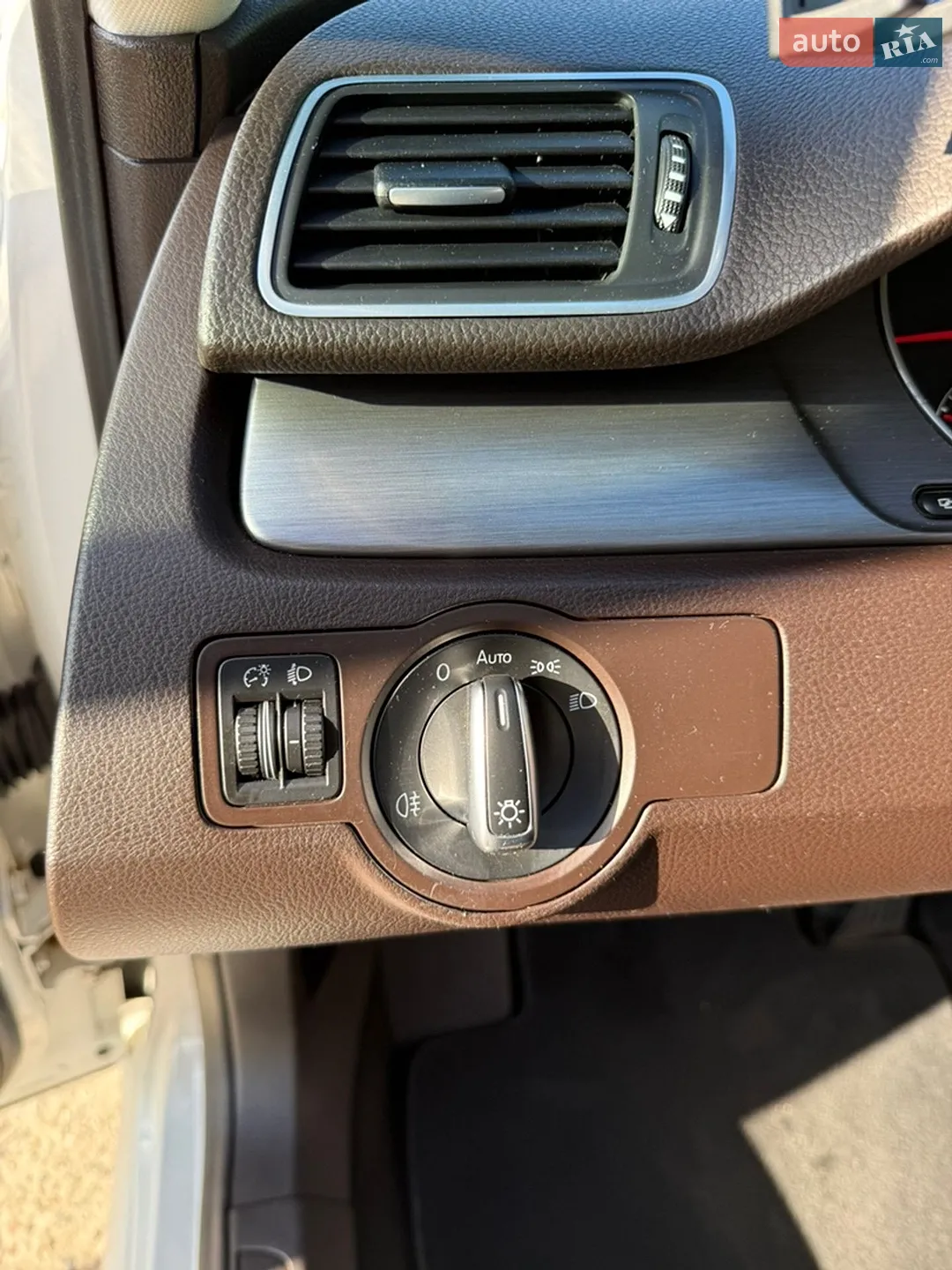 2013 Volkswagen Passat - мініатюра 27