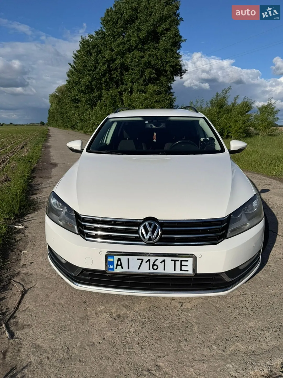 2013 Volkswagen Passat - мініатюра 32
